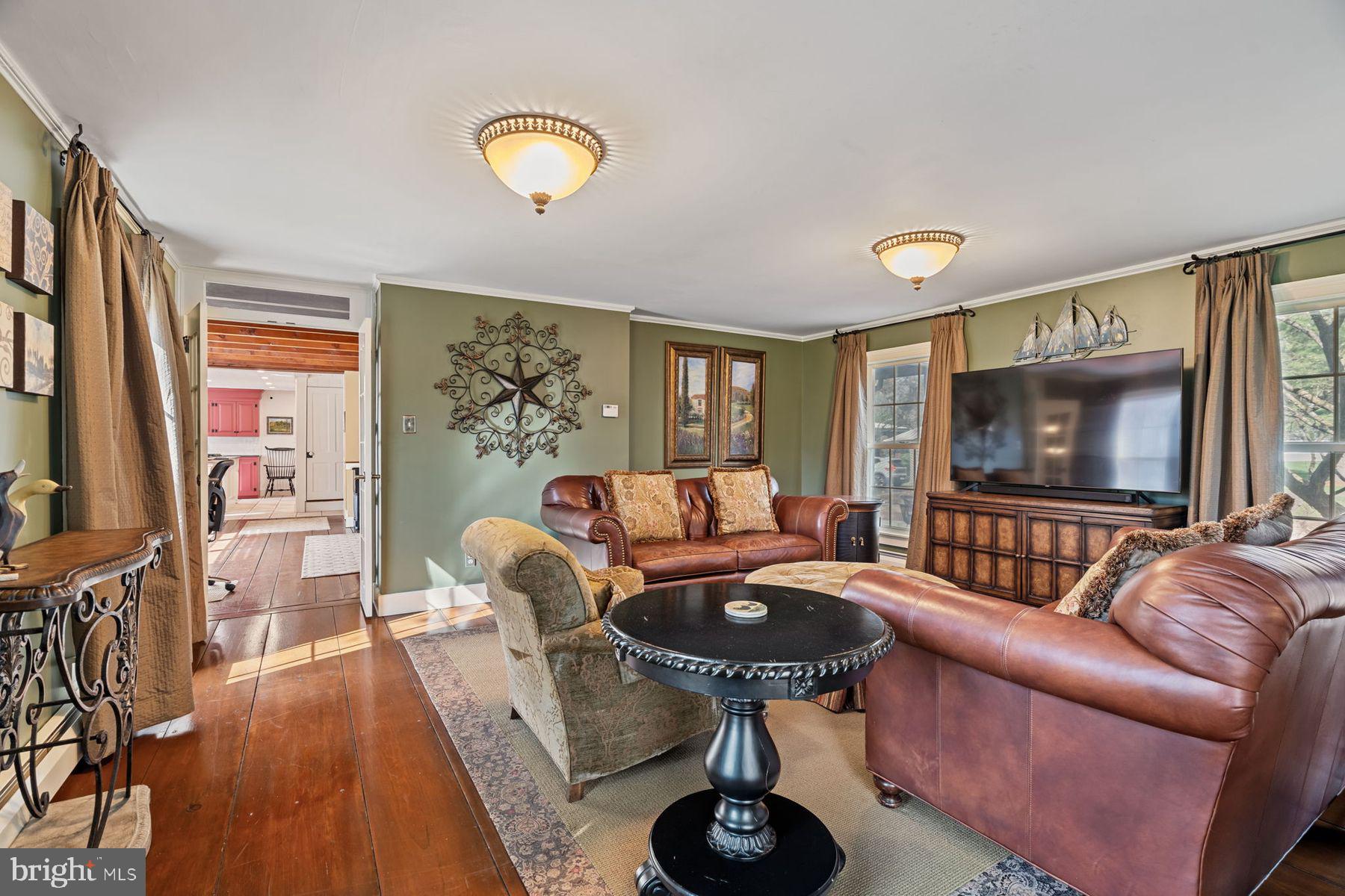 RIDGE VALLEY - Residential