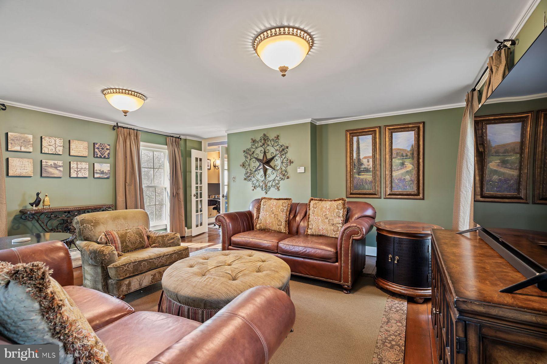 RIDGE VALLEY - Residential