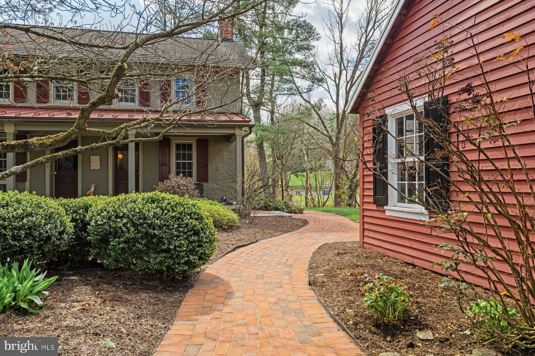 RIDGE VALLEY - Residential