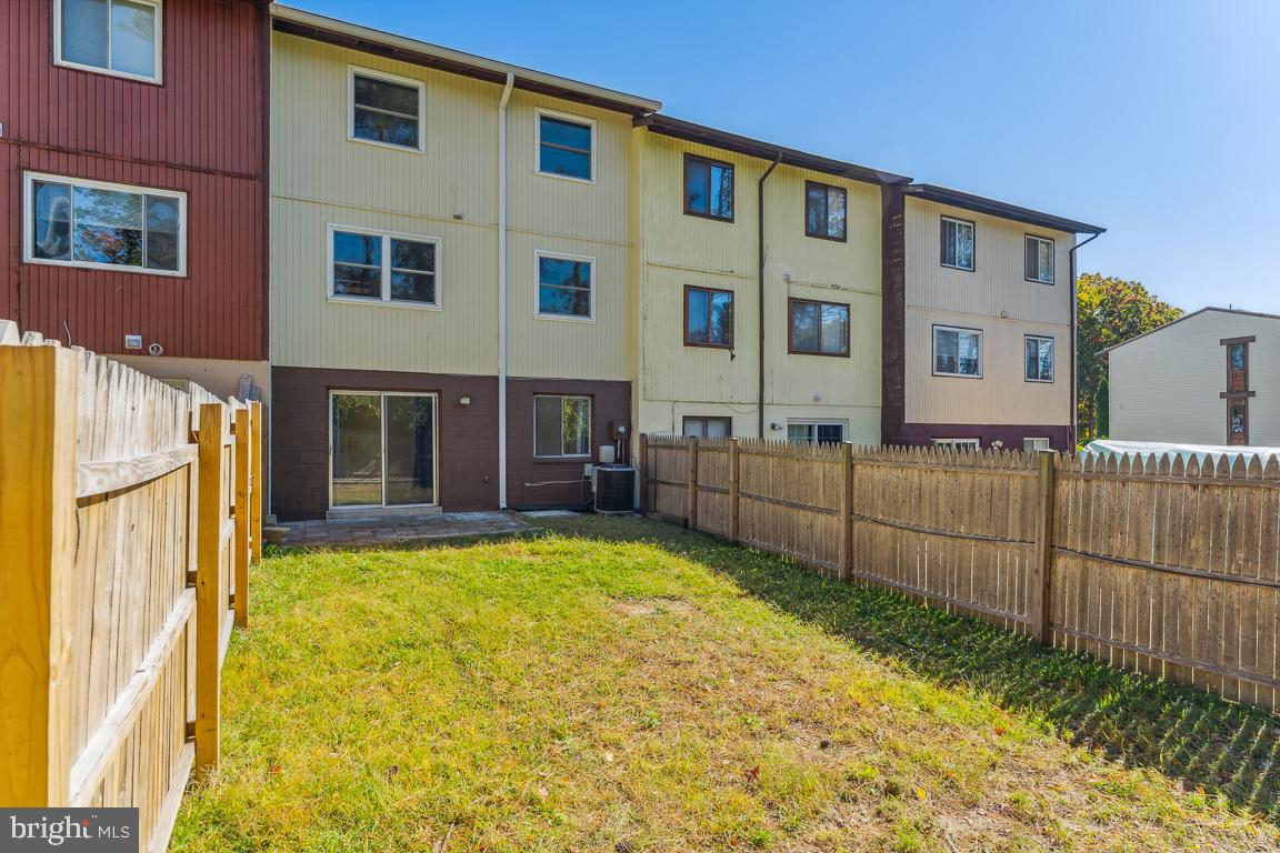 LAKE RIDGE- OAKWOOD - Residential