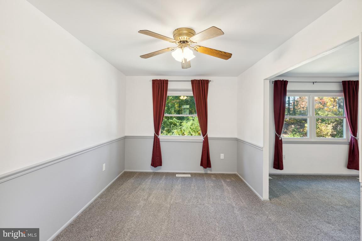 LAKE RIDGE- OAKWOOD - Residential