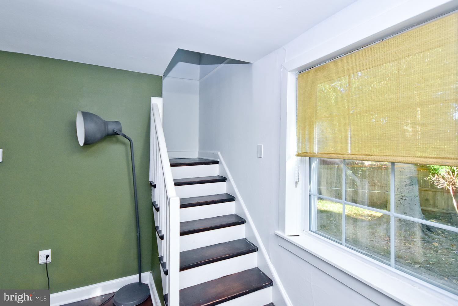 CHARLTON HEIGHTS - Residential