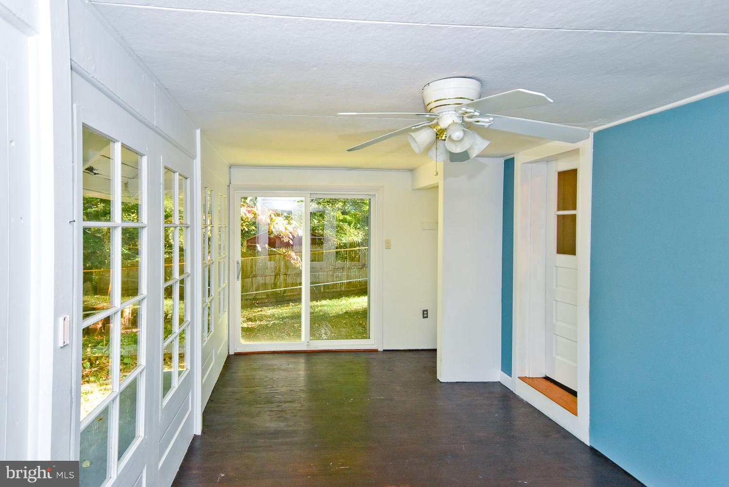 CHARLTON HEIGHTS - Residential