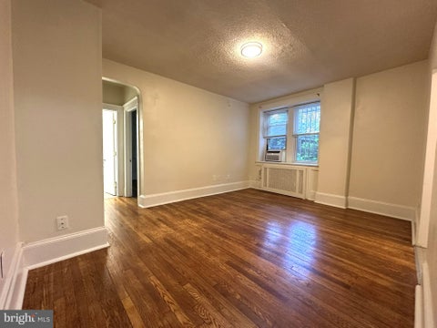 Photo for 2809 W QUEEN LANE 00 310