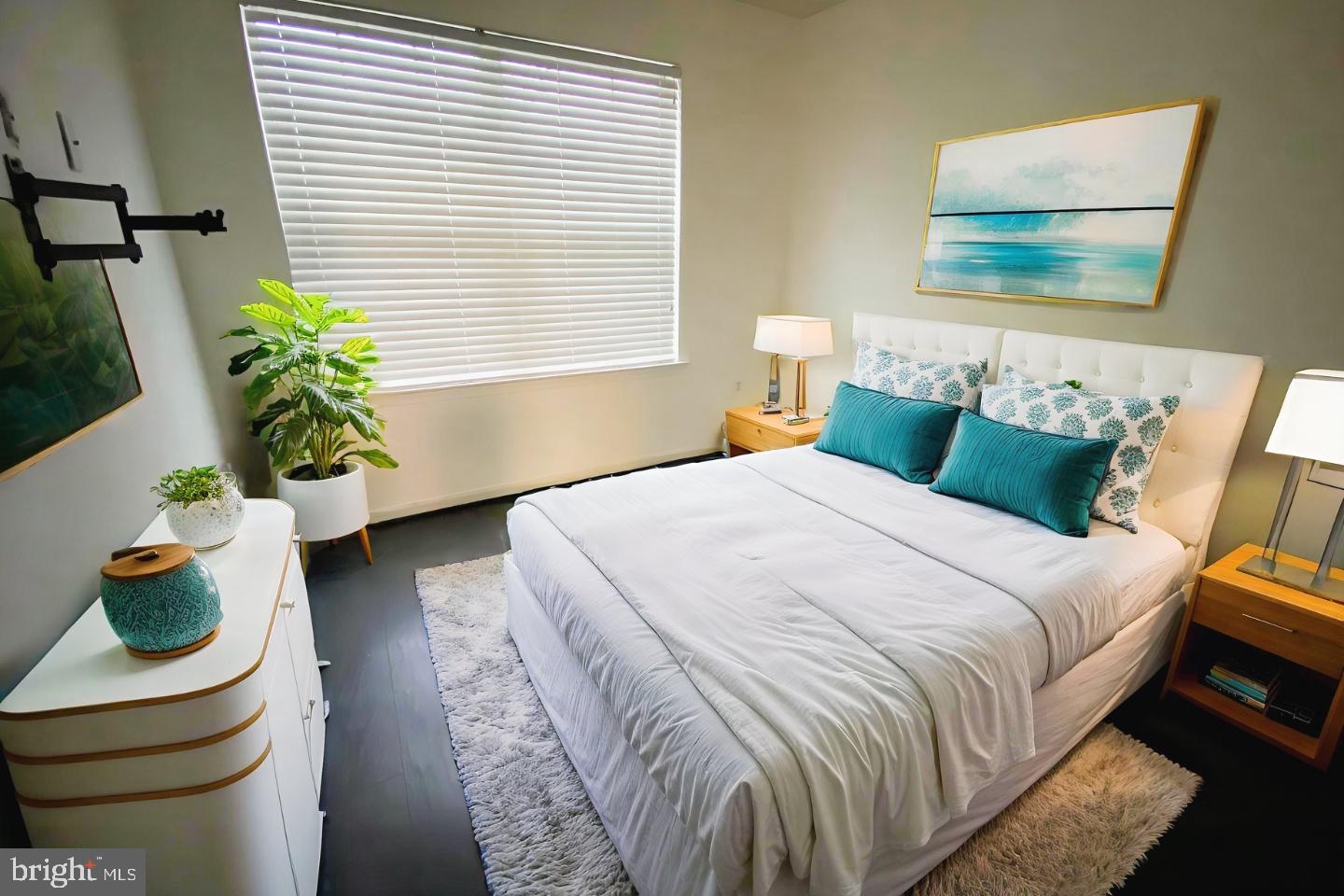 GLASSMANOR - Residential