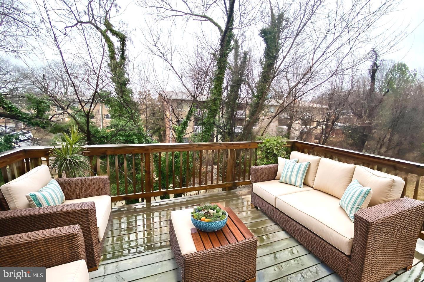 GLASSMANOR - Residential