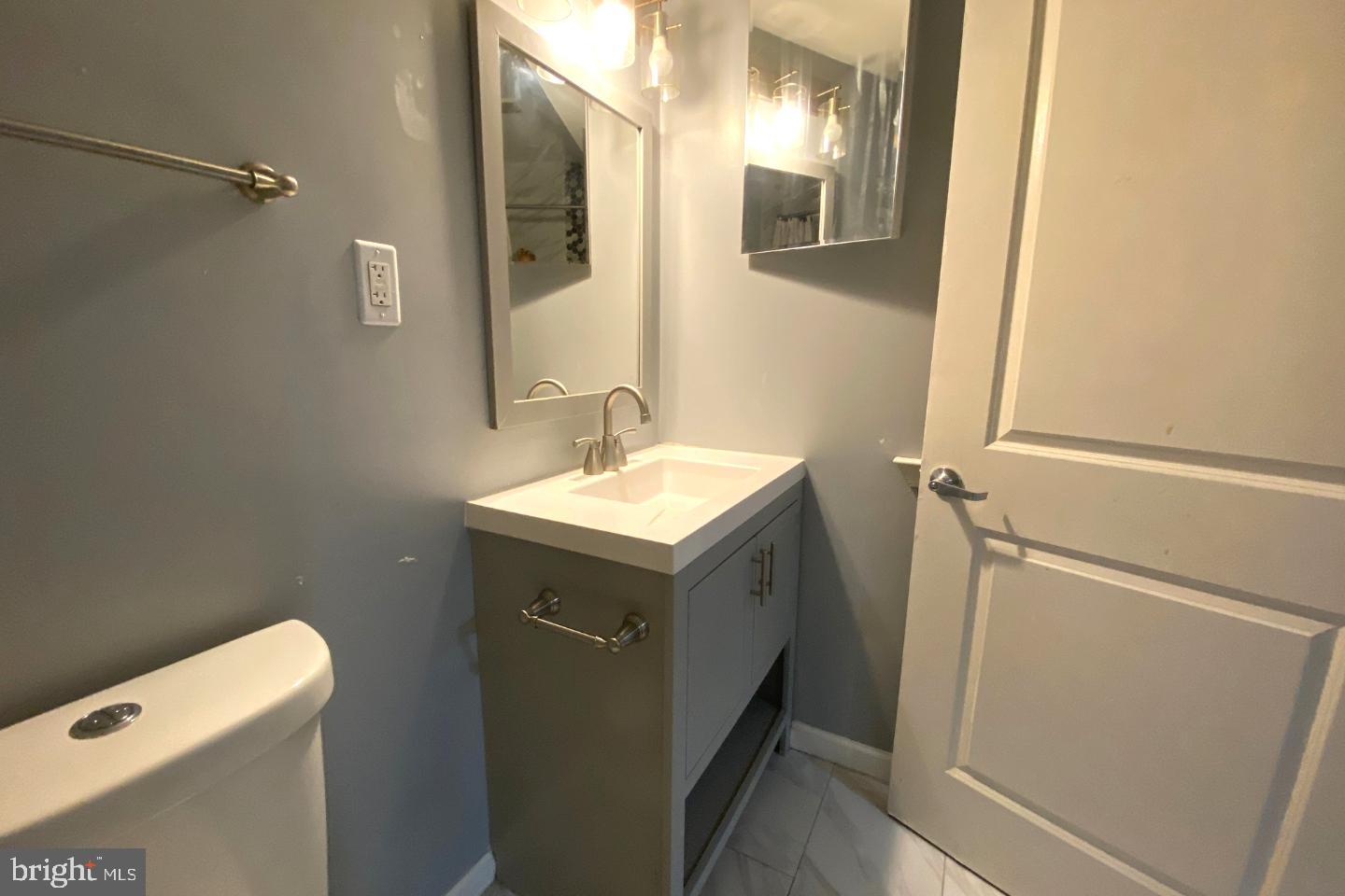 GLASSMANOR - Residential