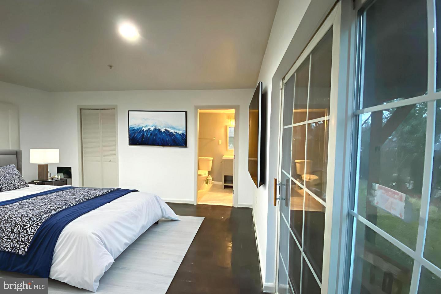 GLASSMANOR - Residential