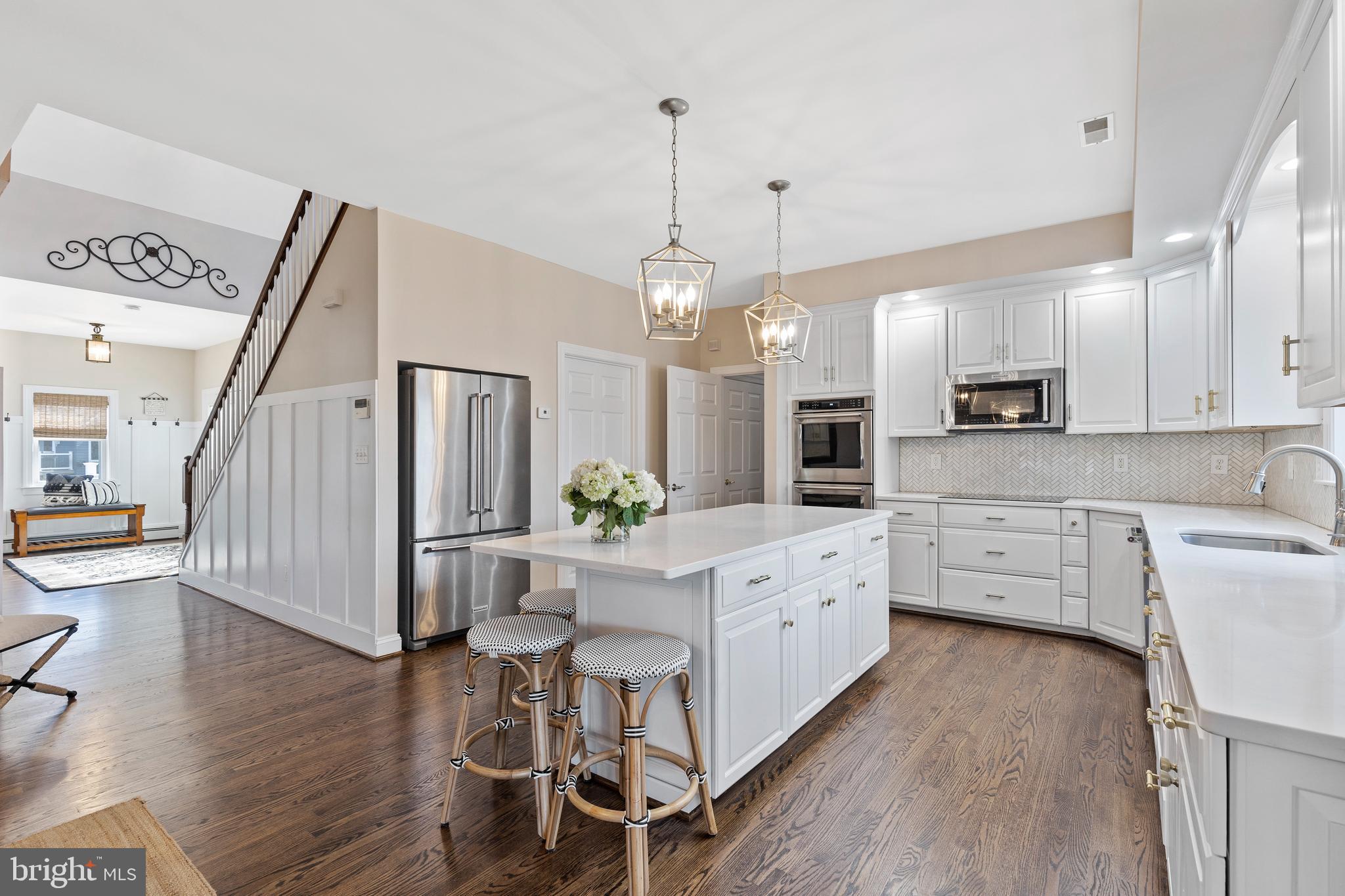 SENECA HARBOR - Residential