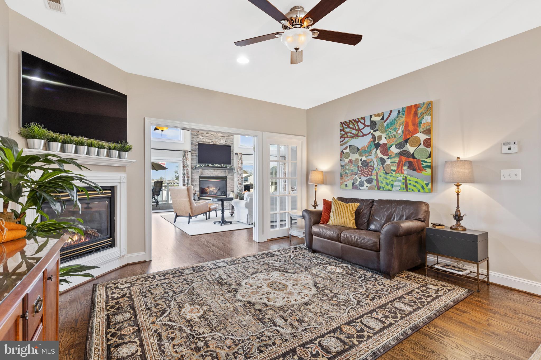 SENECA HARBOR - Residential