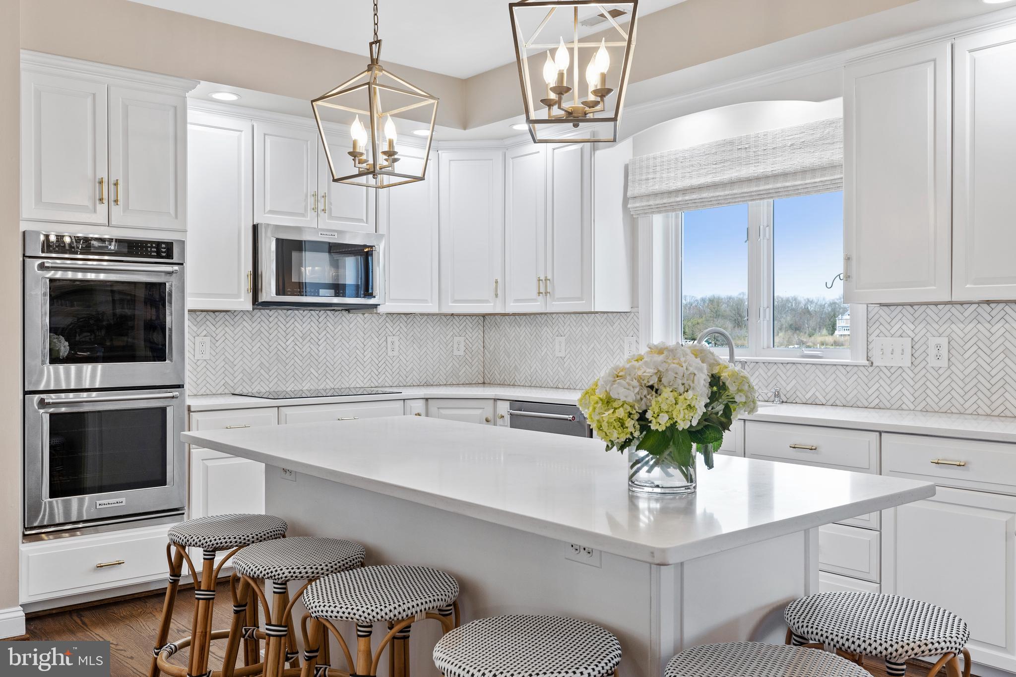 SENECA HARBOR - Residential