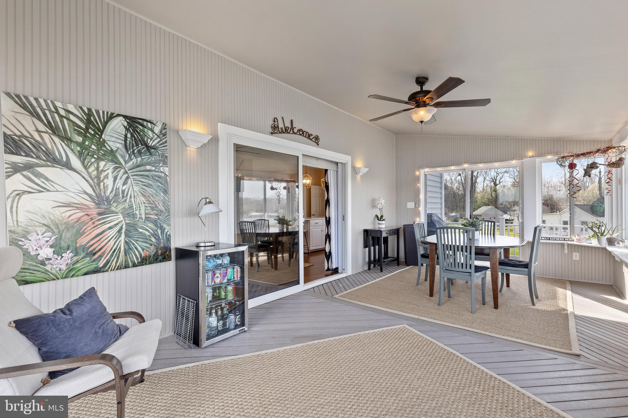 SENECA HARBOR - Residential