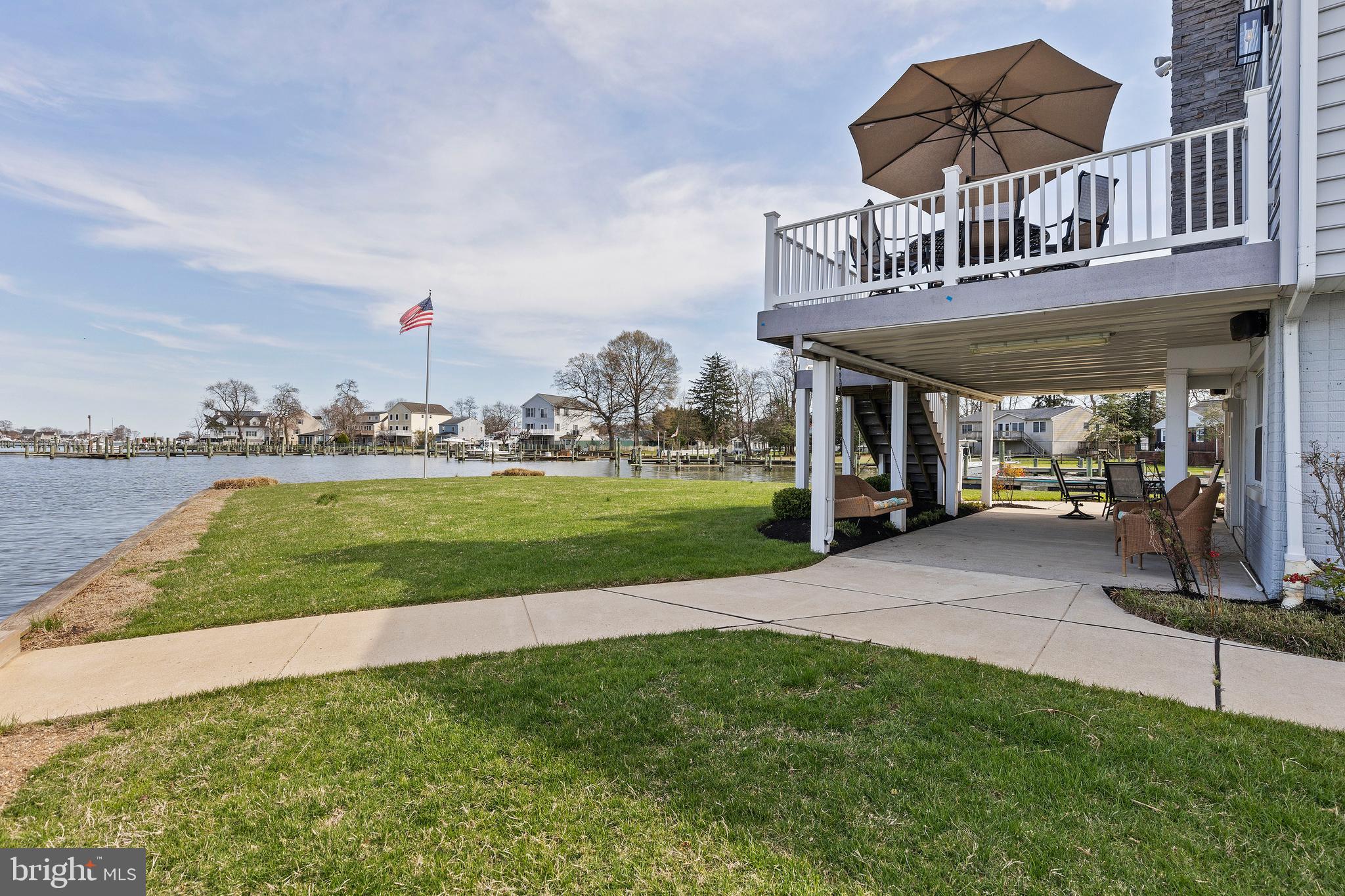 SENECA HARBOR - Residential