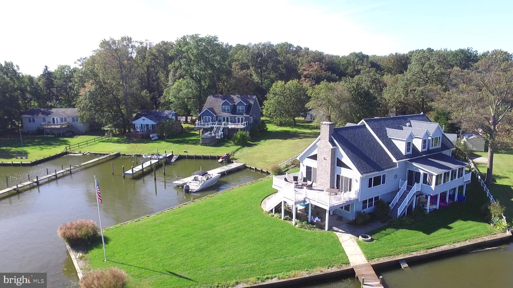 SENECA HARBOR - Residential