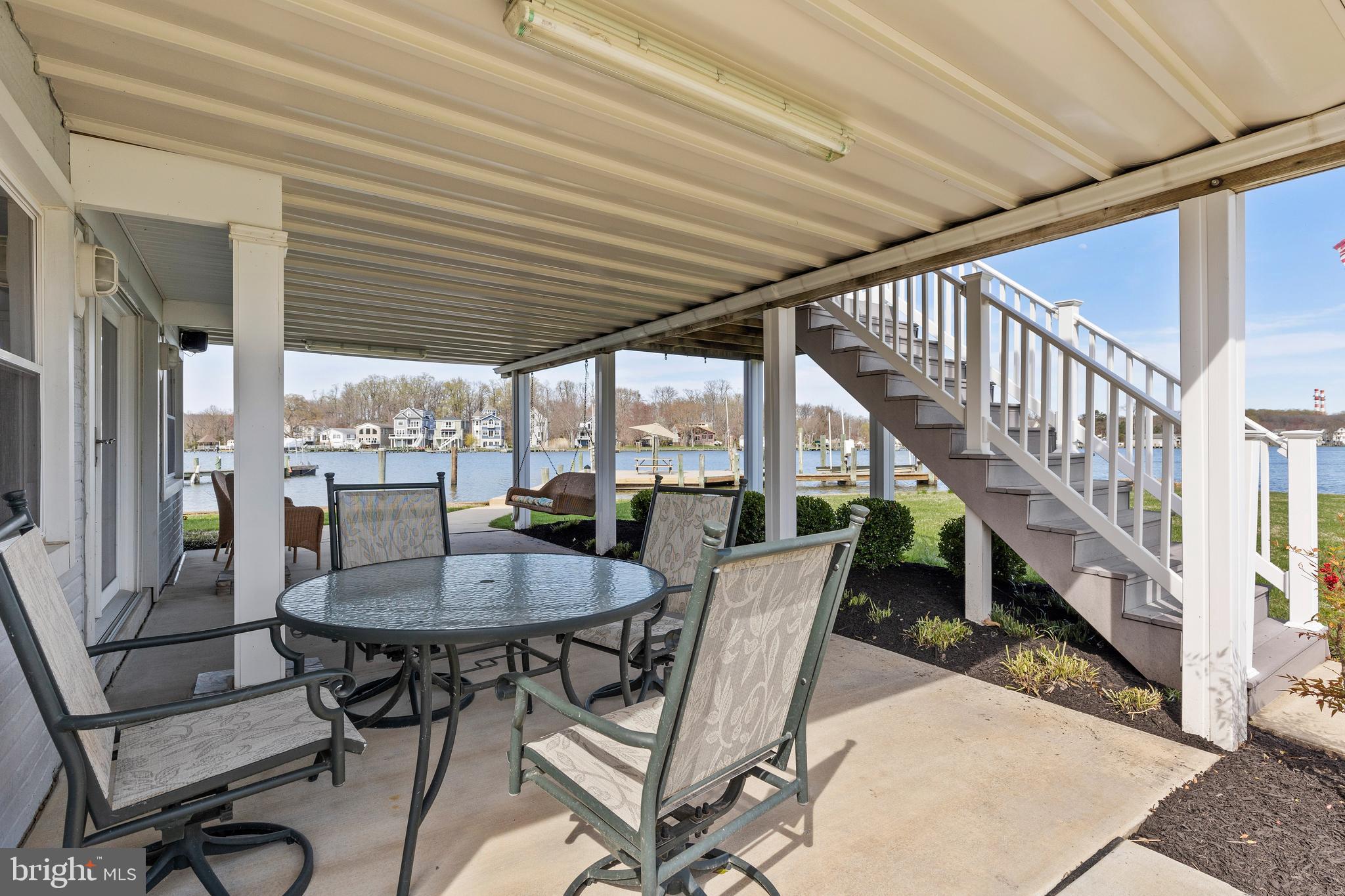 SENECA HARBOR - Residential