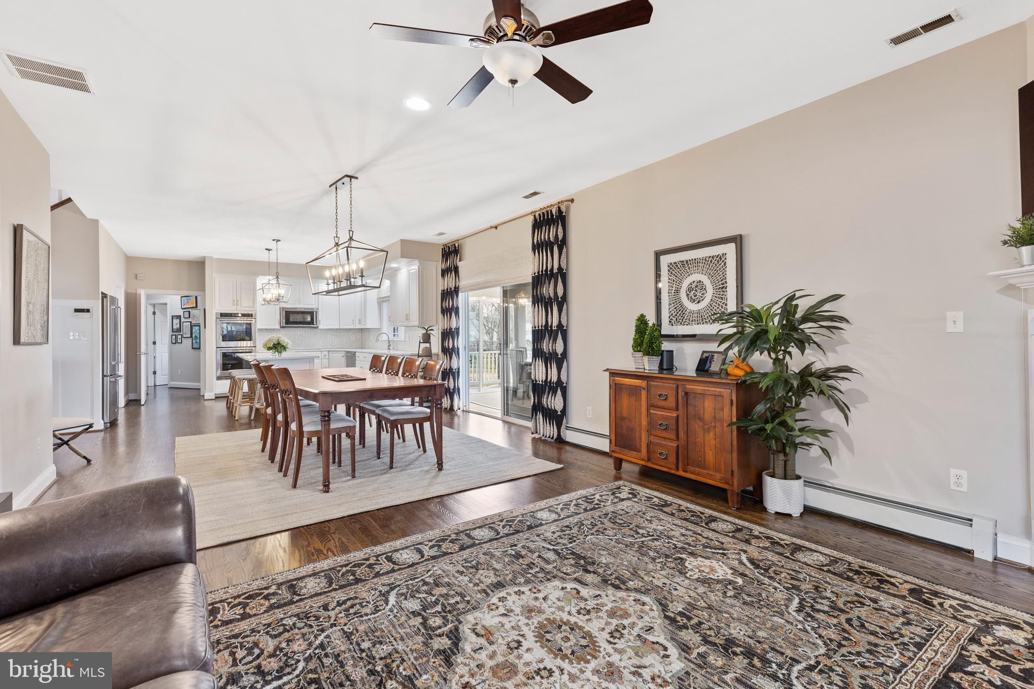 SENECA HARBOR - Residential