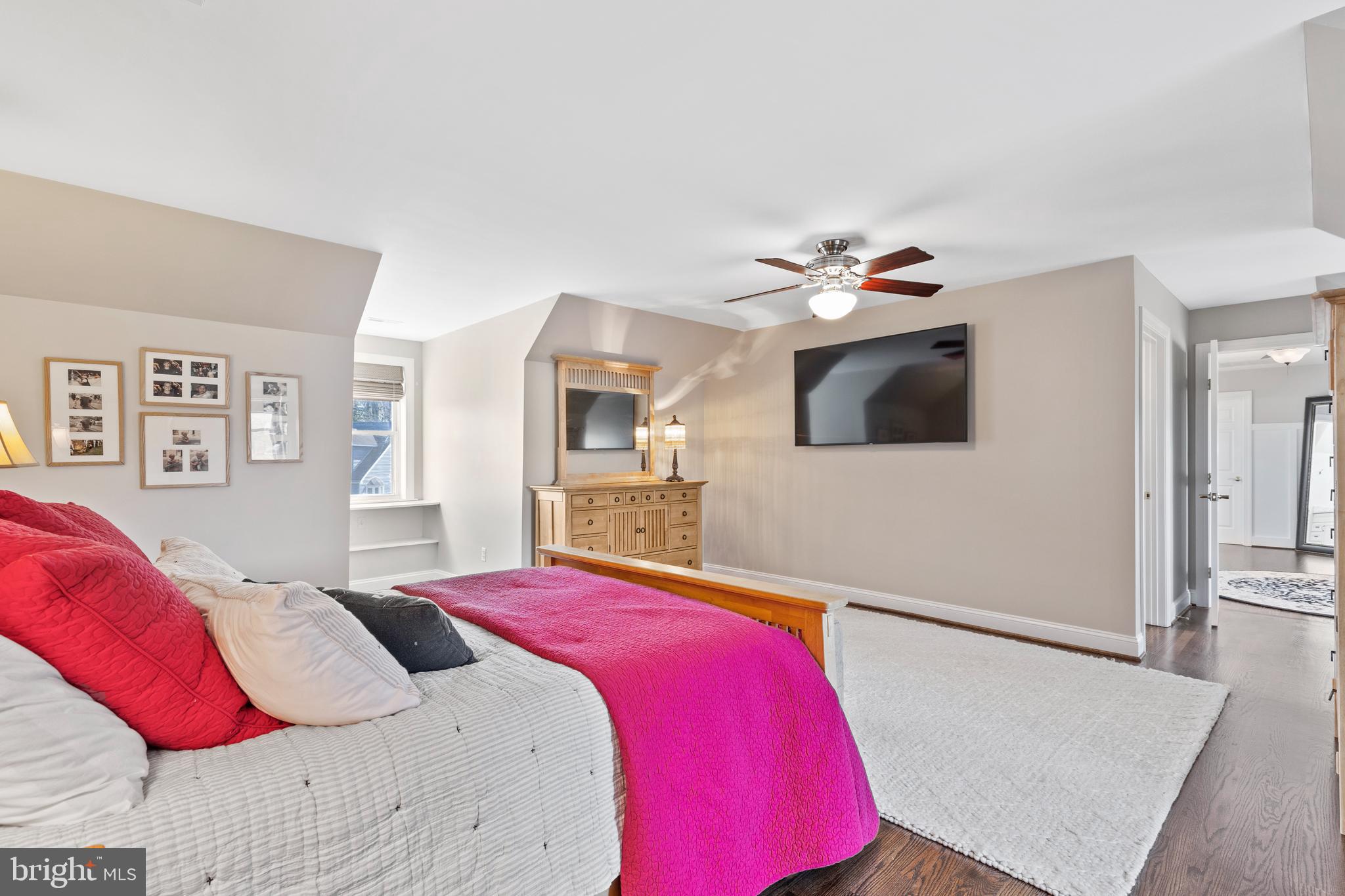 SENECA HARBOR - Residential