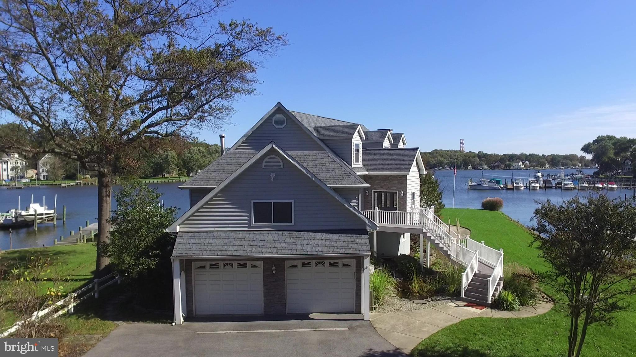 SENECA HARBOR - Residential