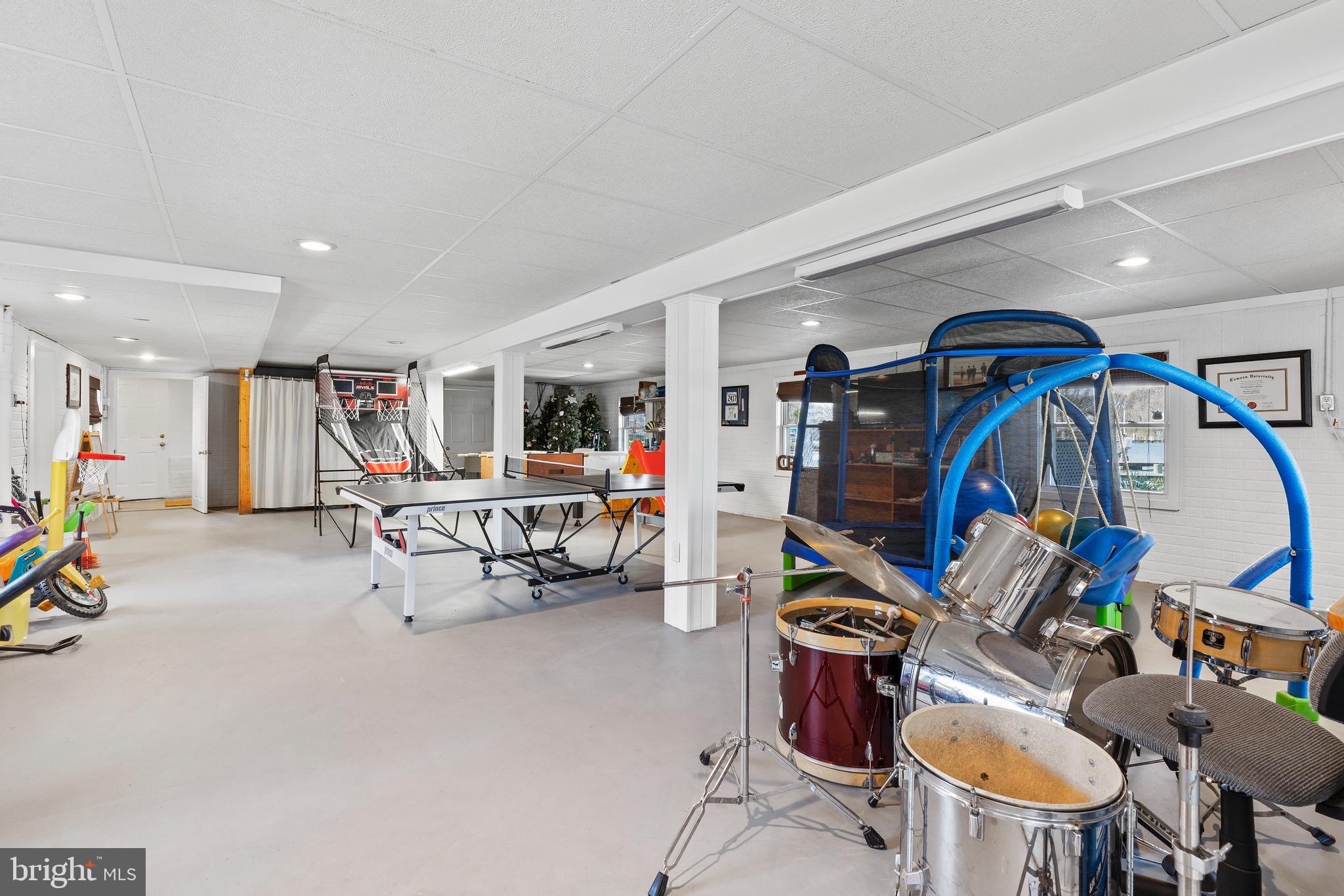 SENECA HARBOR - Residential