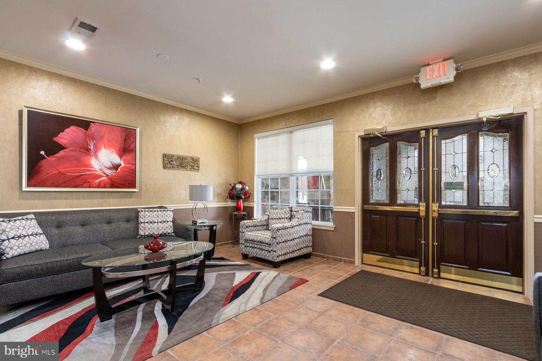 1201 KNOX COURT 1201