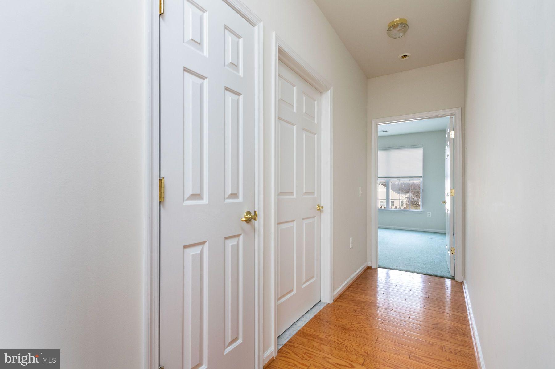 HERITAGE CR ESTS - Residential