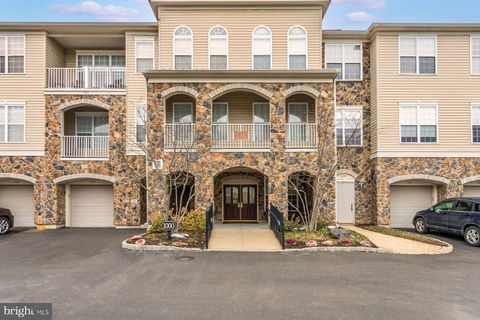 1201 KNOX COURT 1201 WARWICK PA 18974