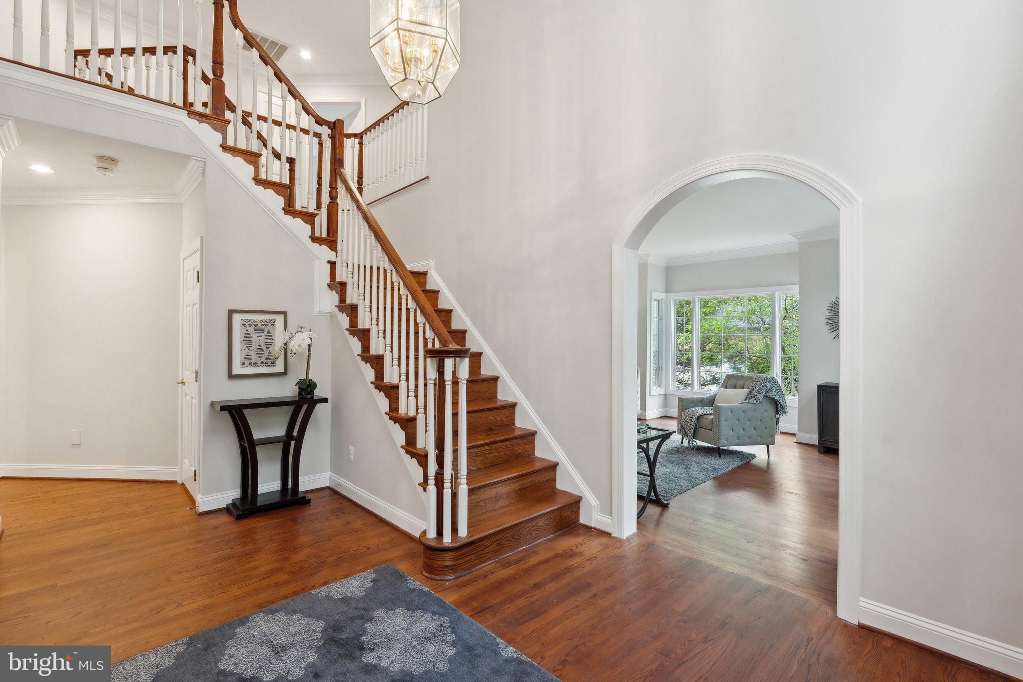 3222 NAVY DRIVE