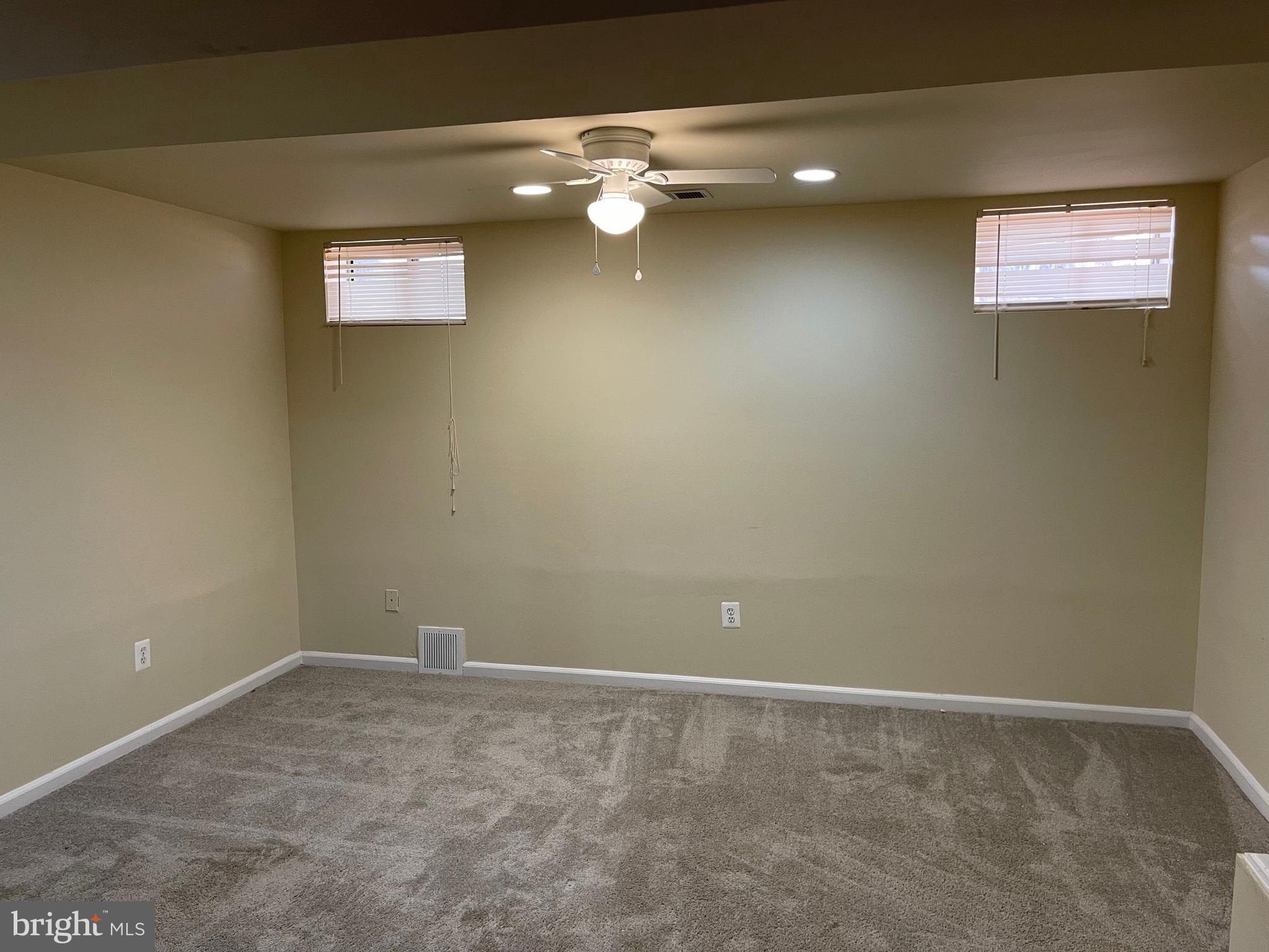 ASHLAND - Residential Lease