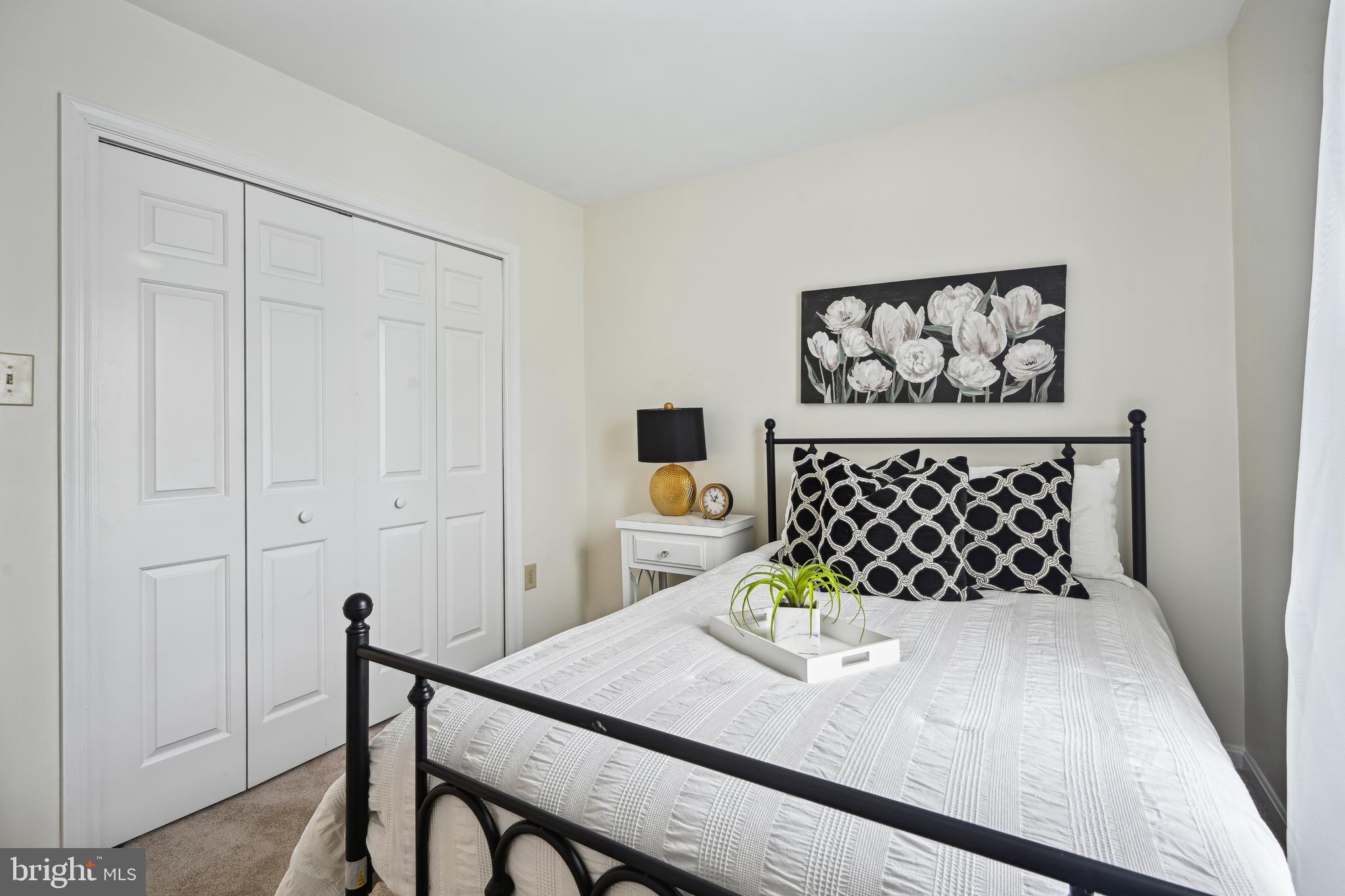 ROLLING ACRES - Residential