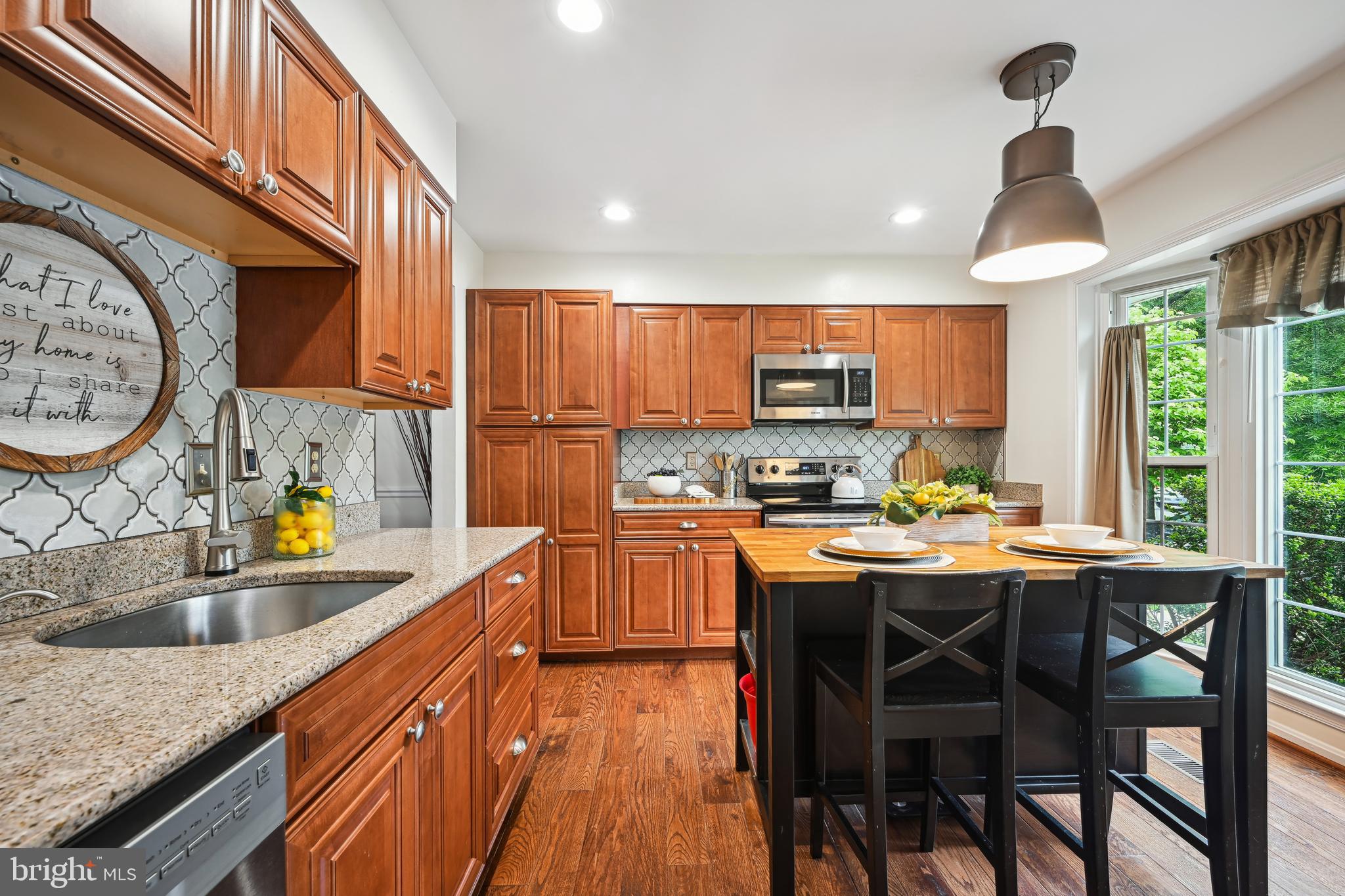 ROLLING ACRES - Residential