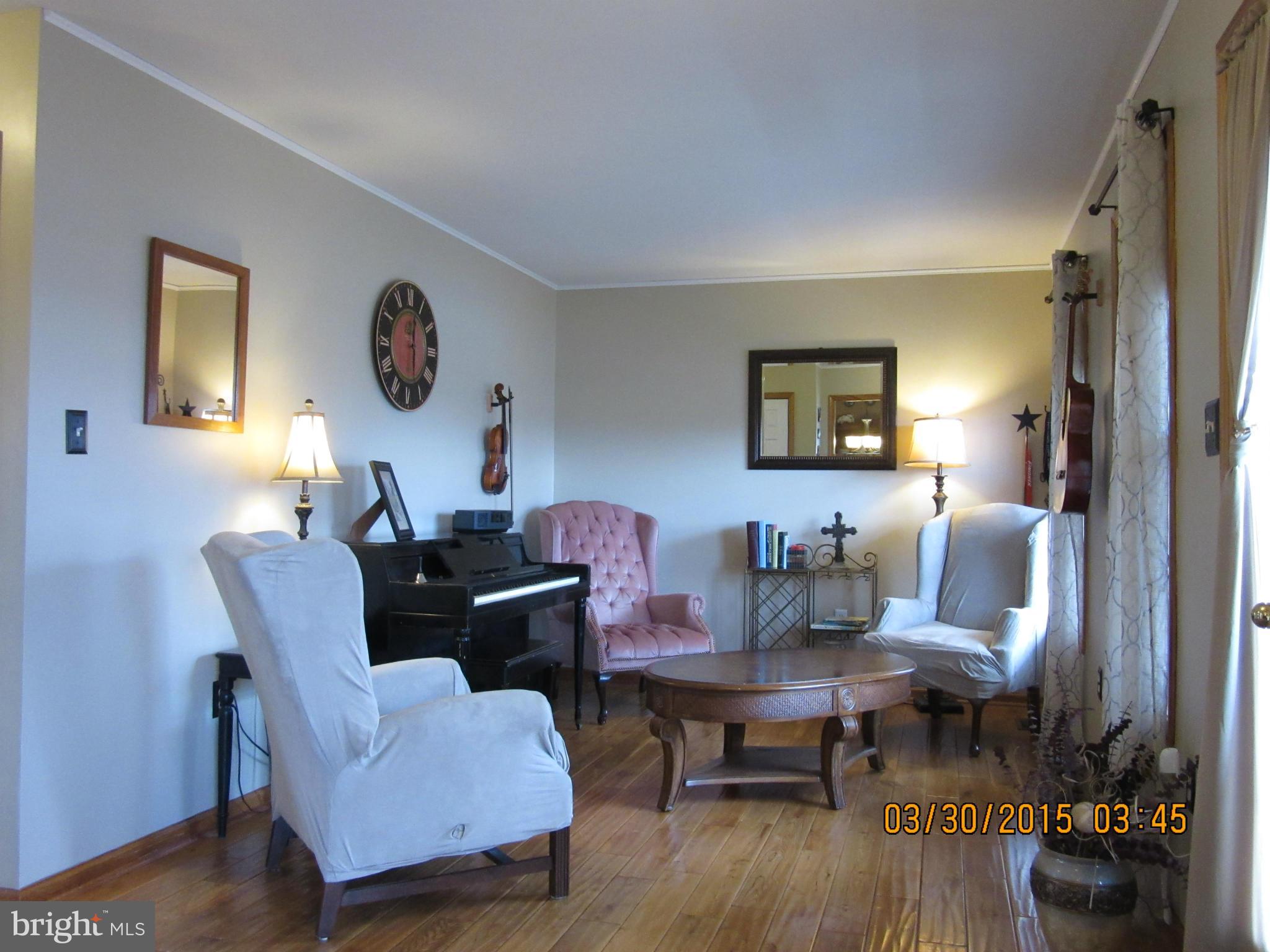 KENSINGTON COURTS - Residential