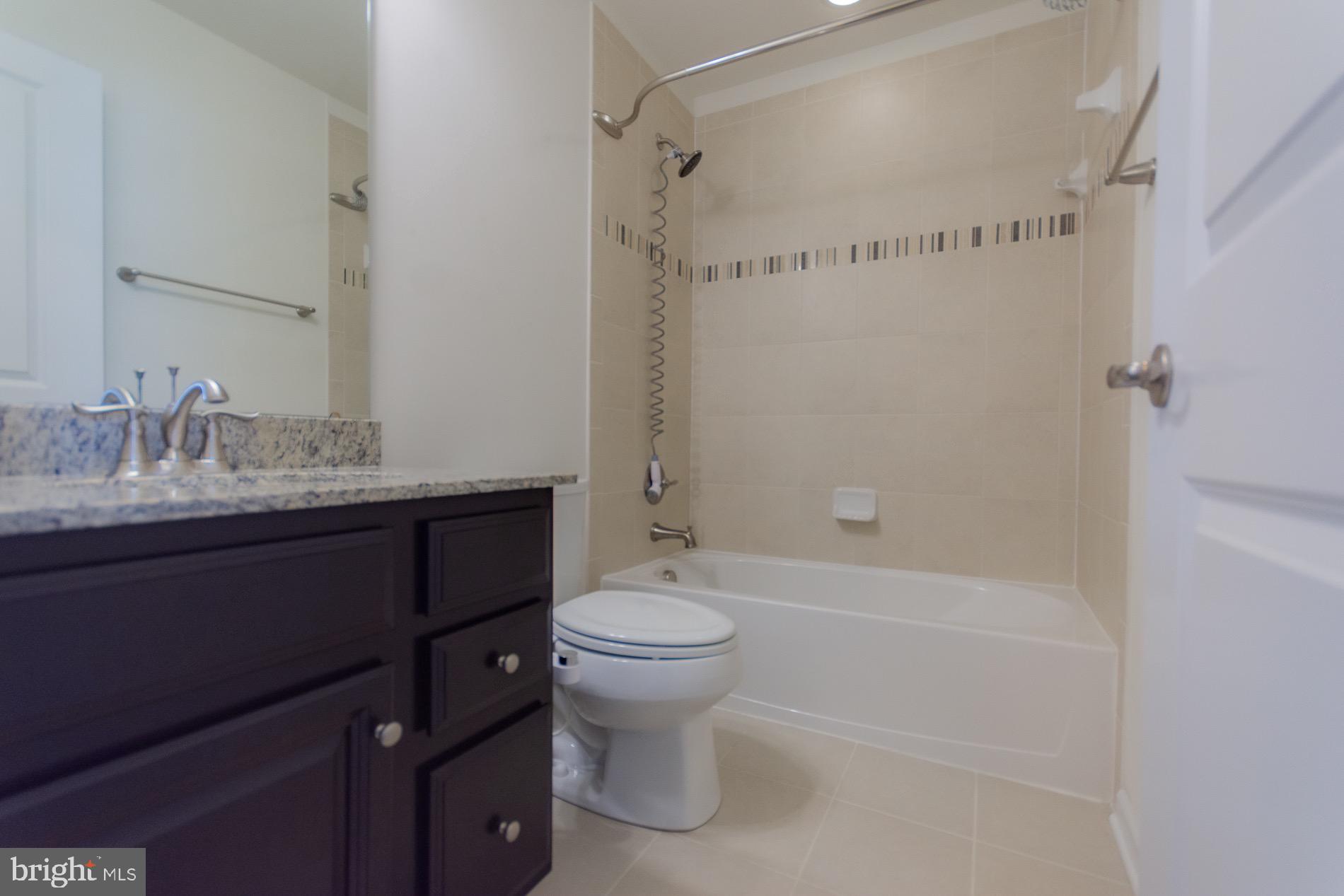 POTOMAC STATION - Residential