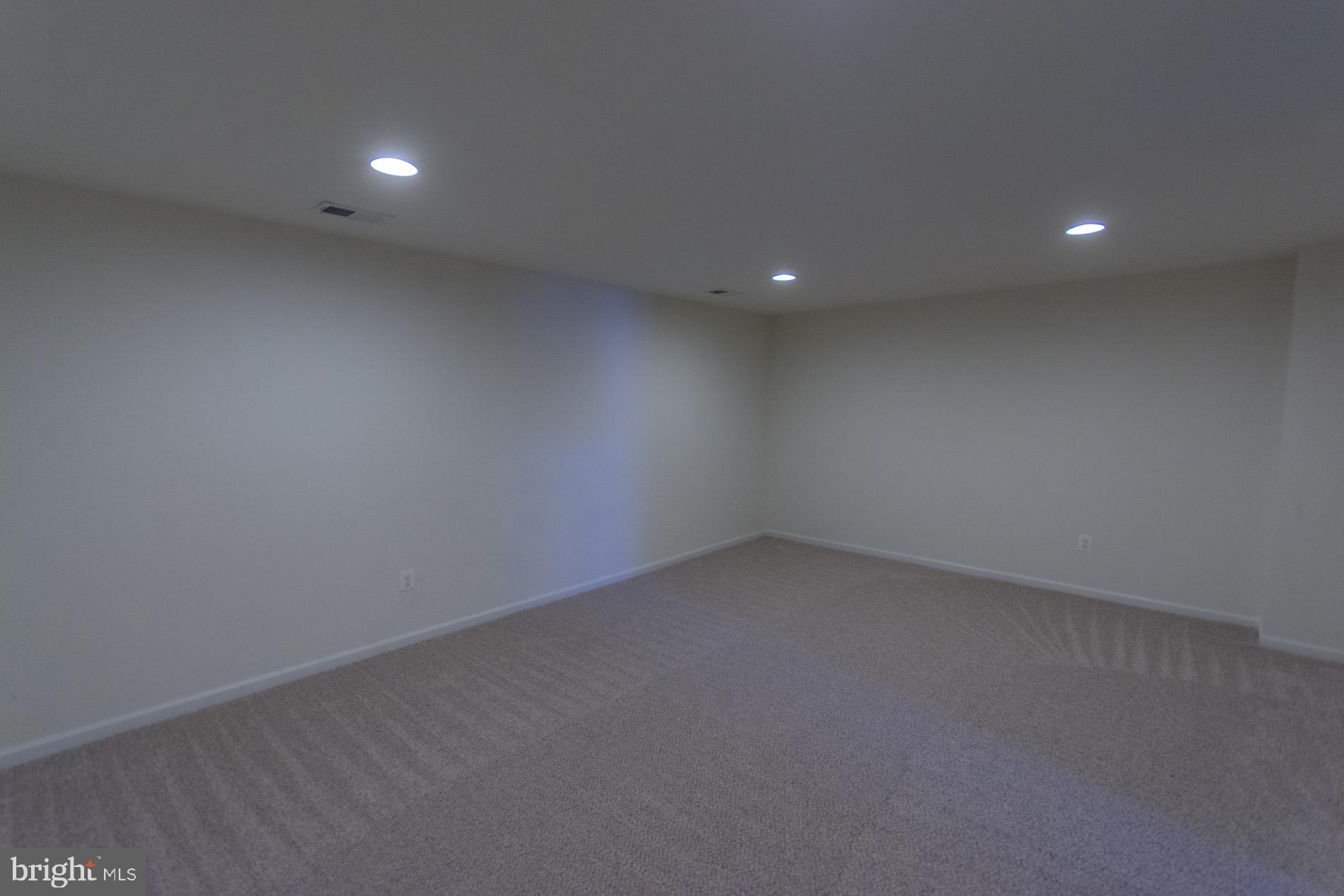 POTOMAC STATION - Residential