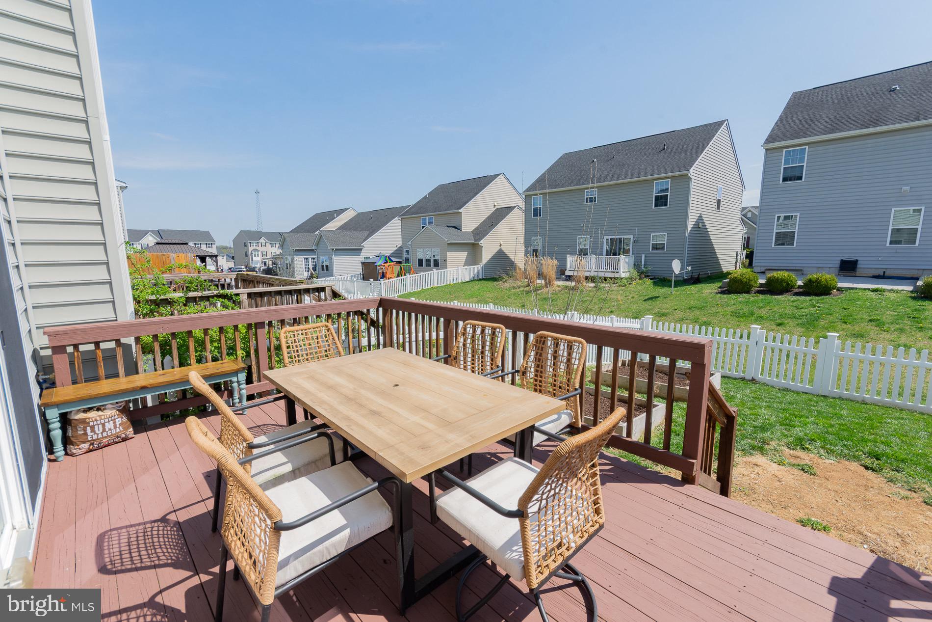 POTOMAC STATION - Residential