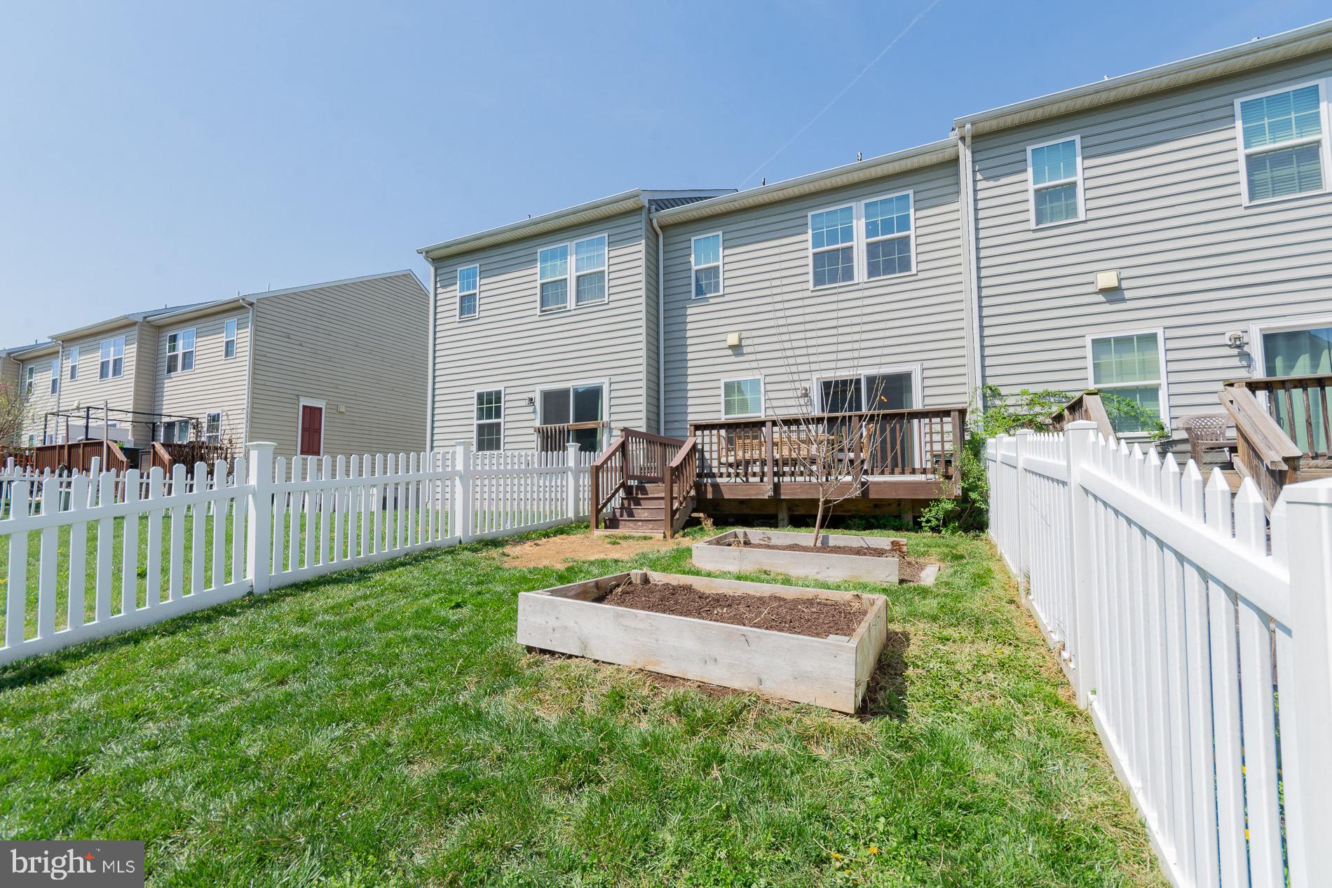 POTOMAC STATION - Residential