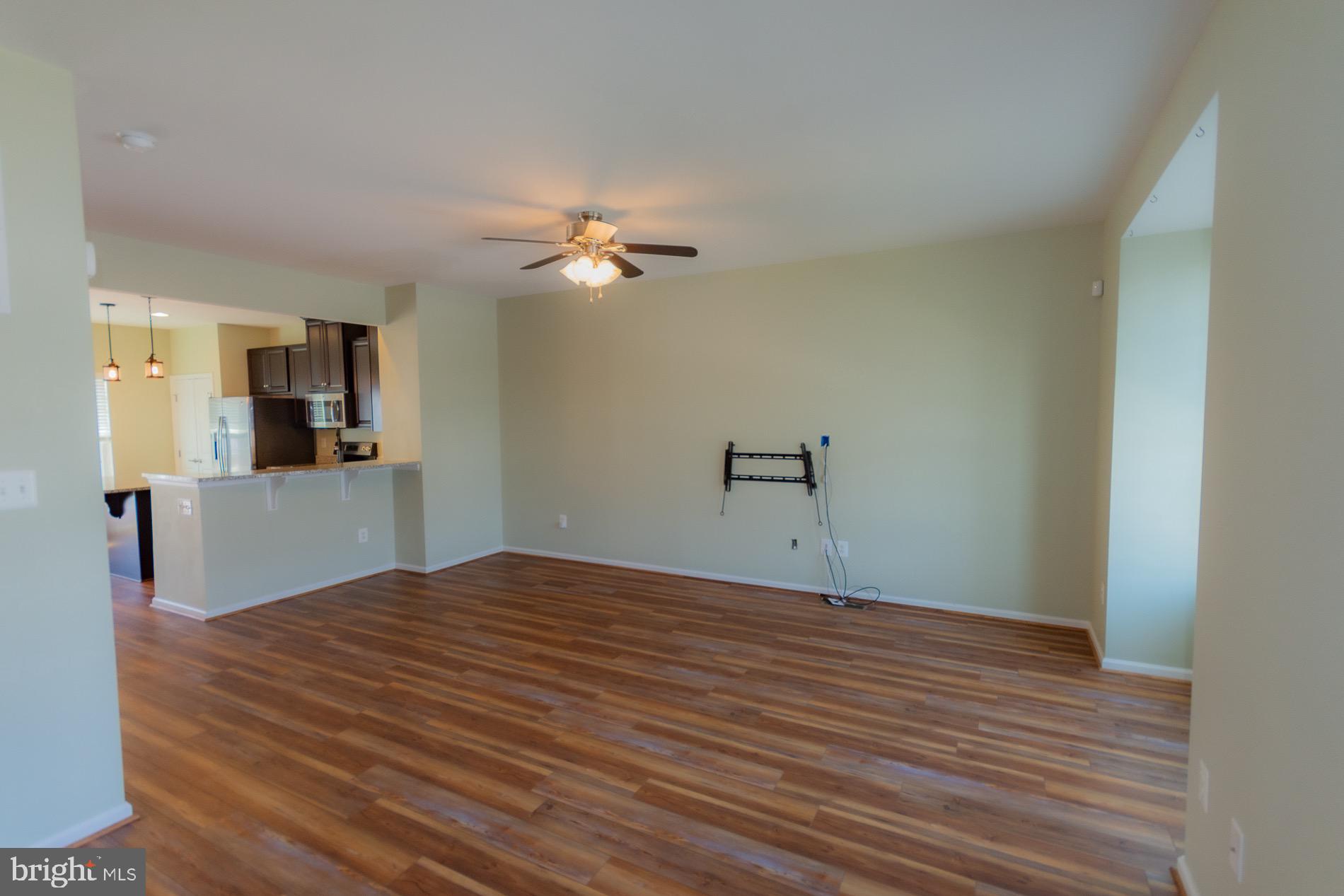 POTOMAC STATION - Residential