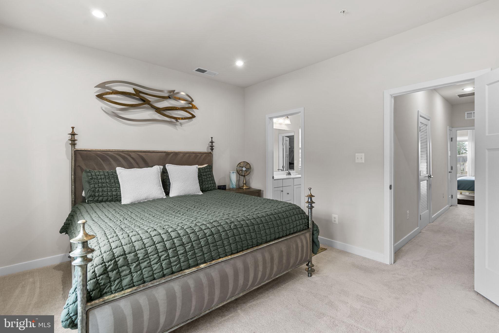MONTGOMERY VILLAGE - Residential