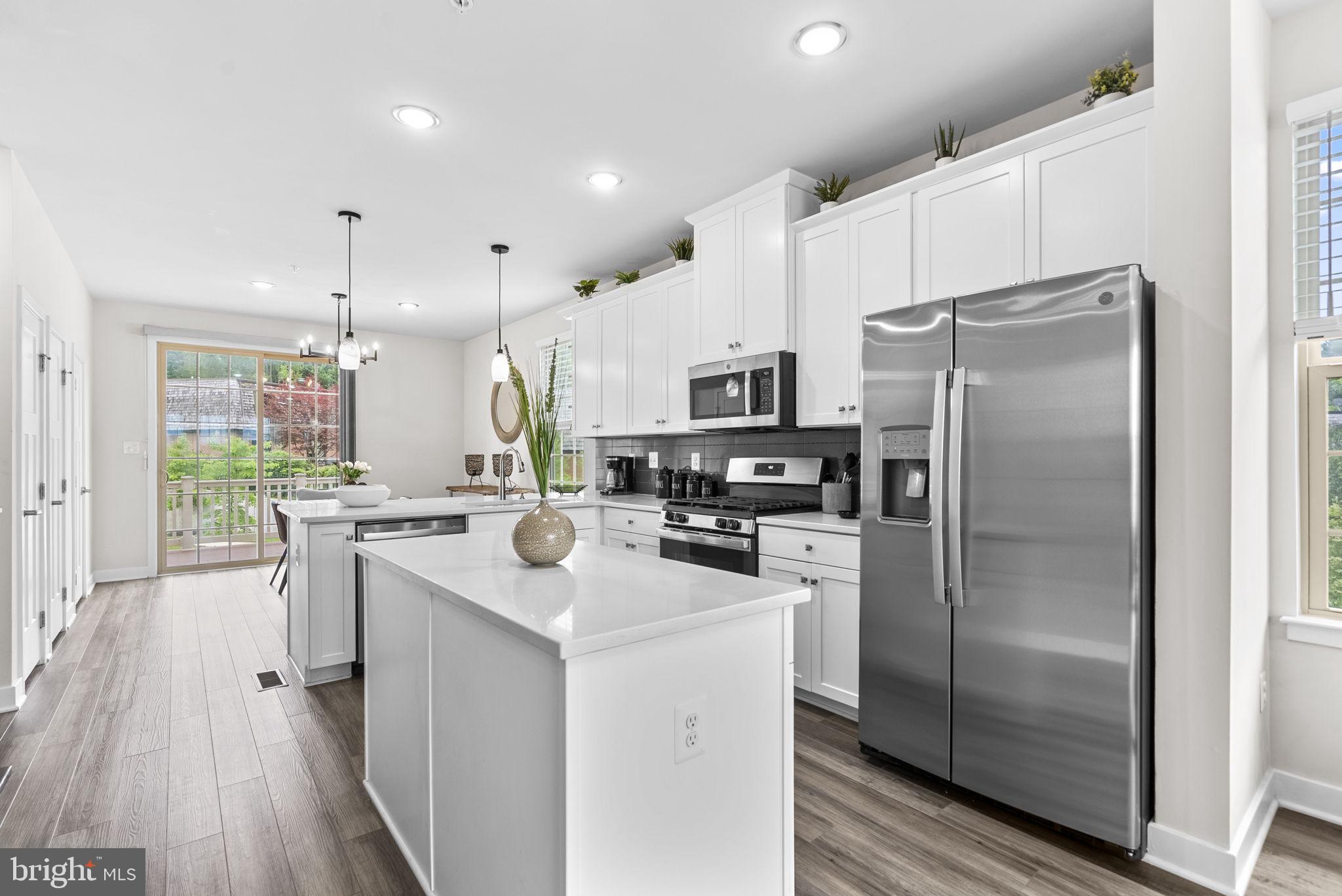 MONTGOMERY VILLAGE - Residential