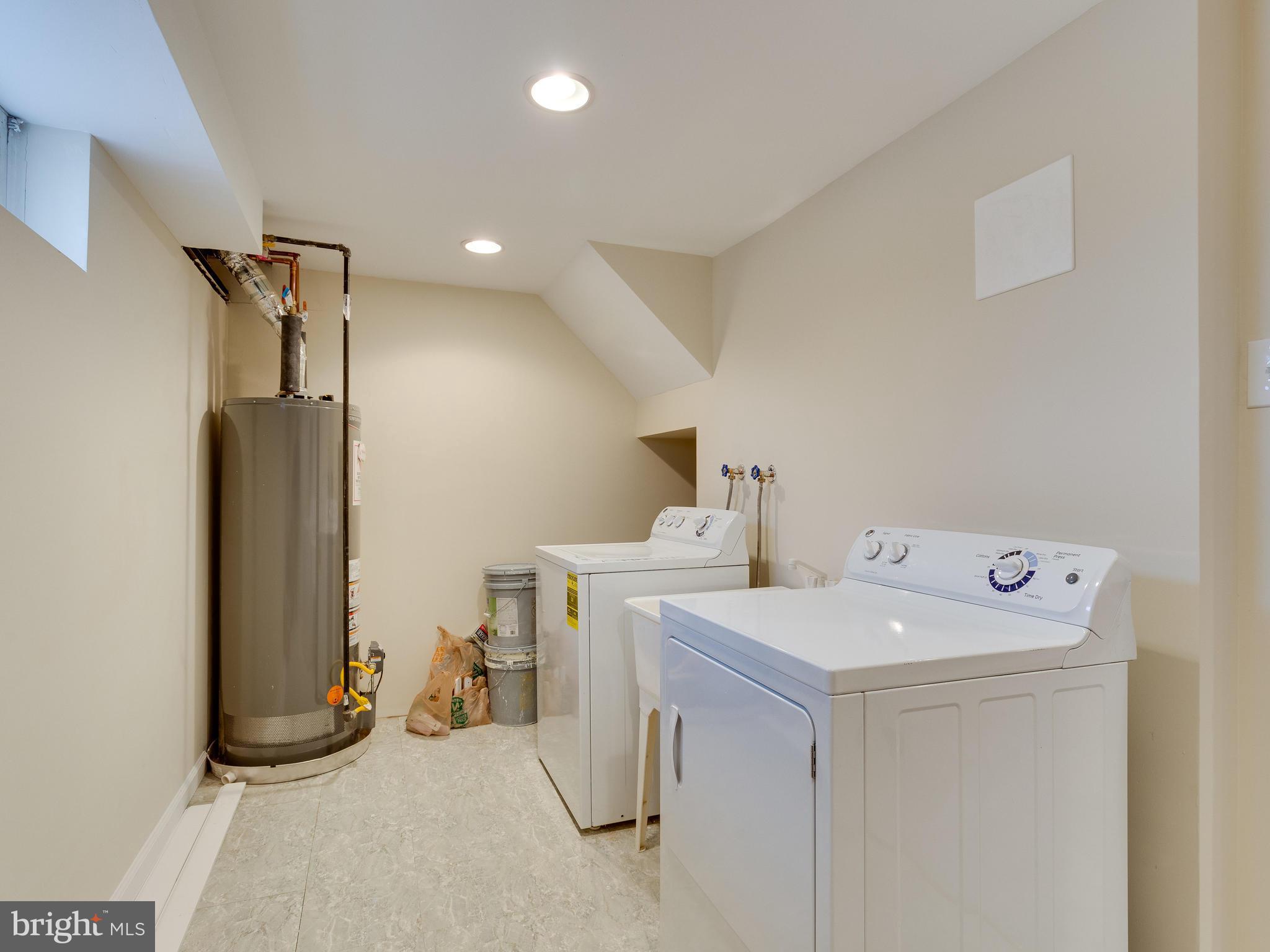 D F HANNA - Residential