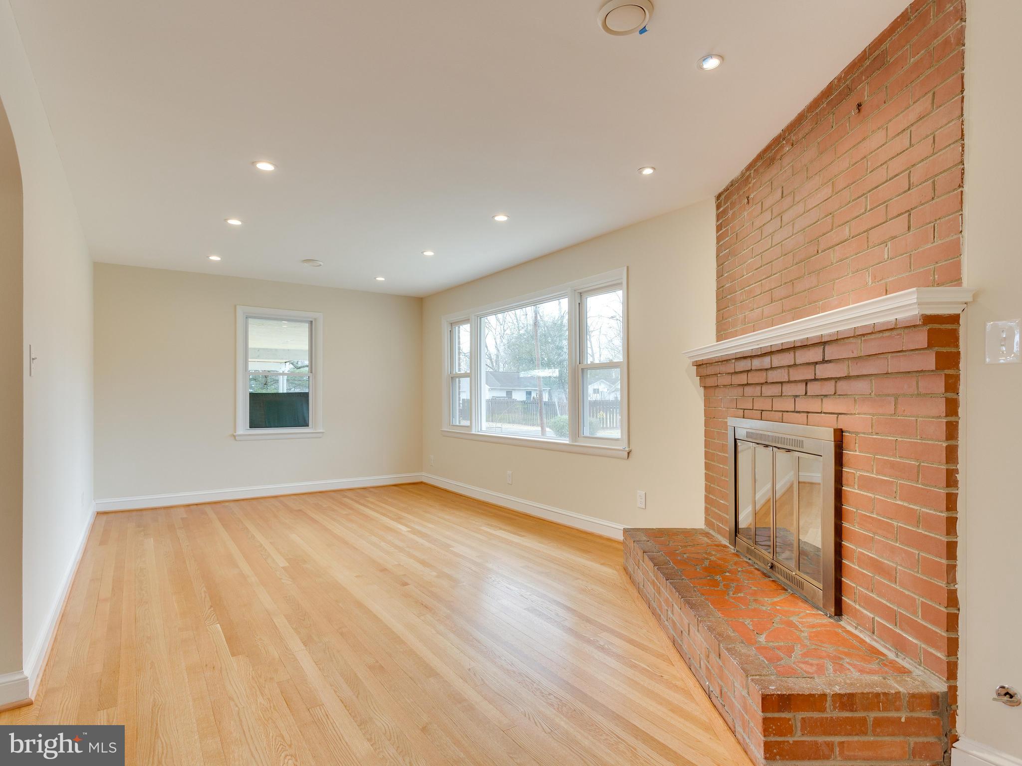 D F HANNA - Residential