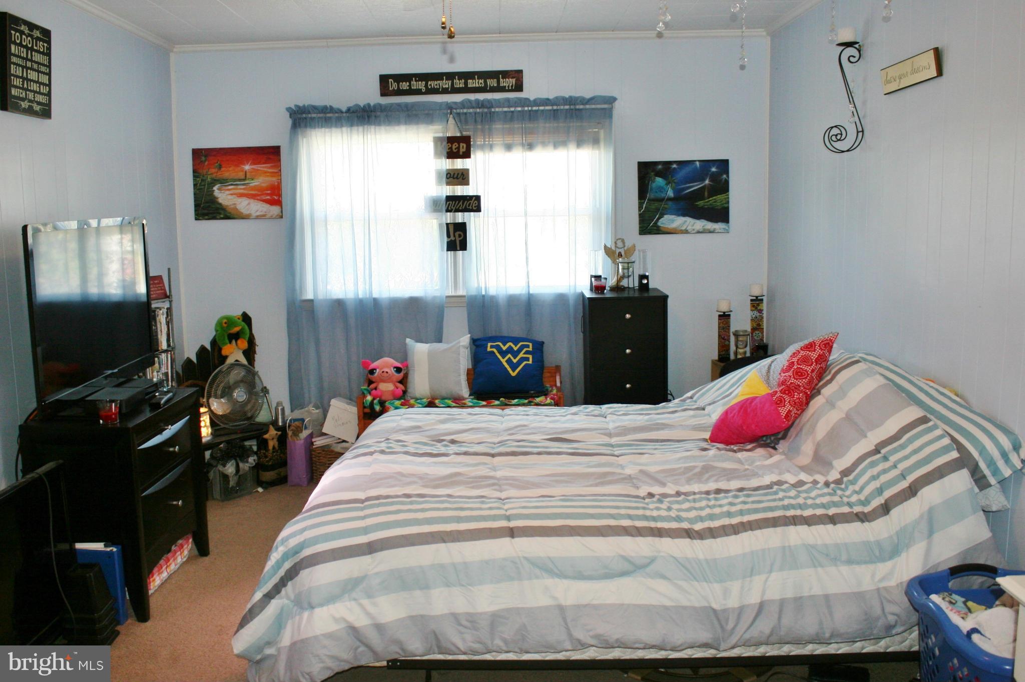 WESLEY AVENUE GARDEN - Residential