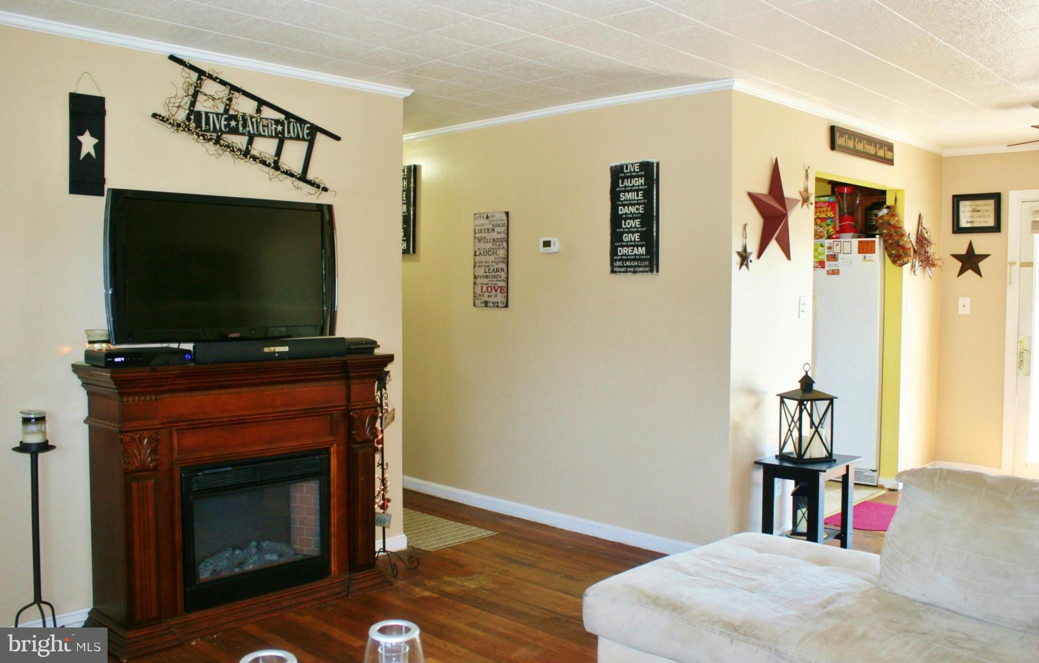 WESLEY AVENUE GARDEN - Residential