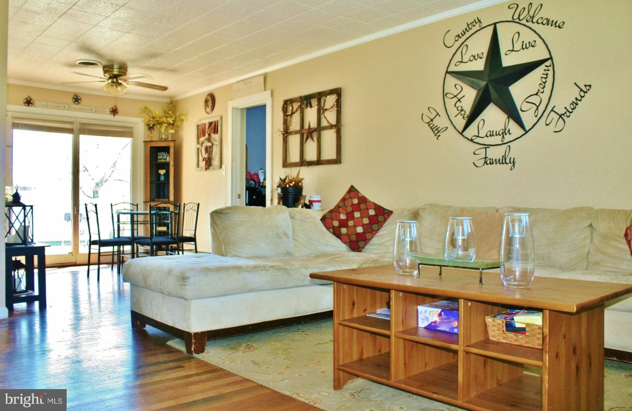 WESLEY AVENUE GARDEN - Residential