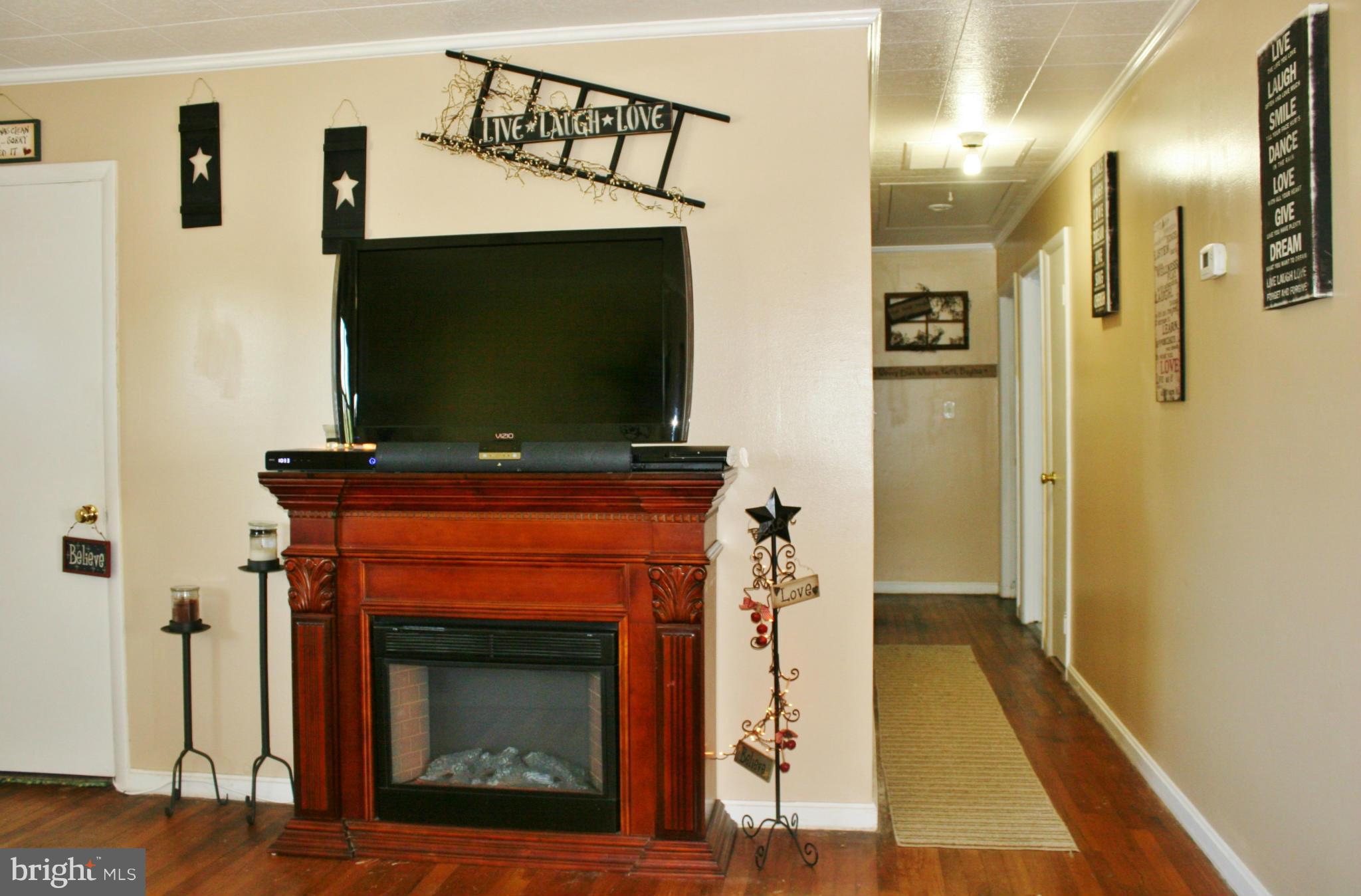 WESLEY AVENUE GARDEN - Residential