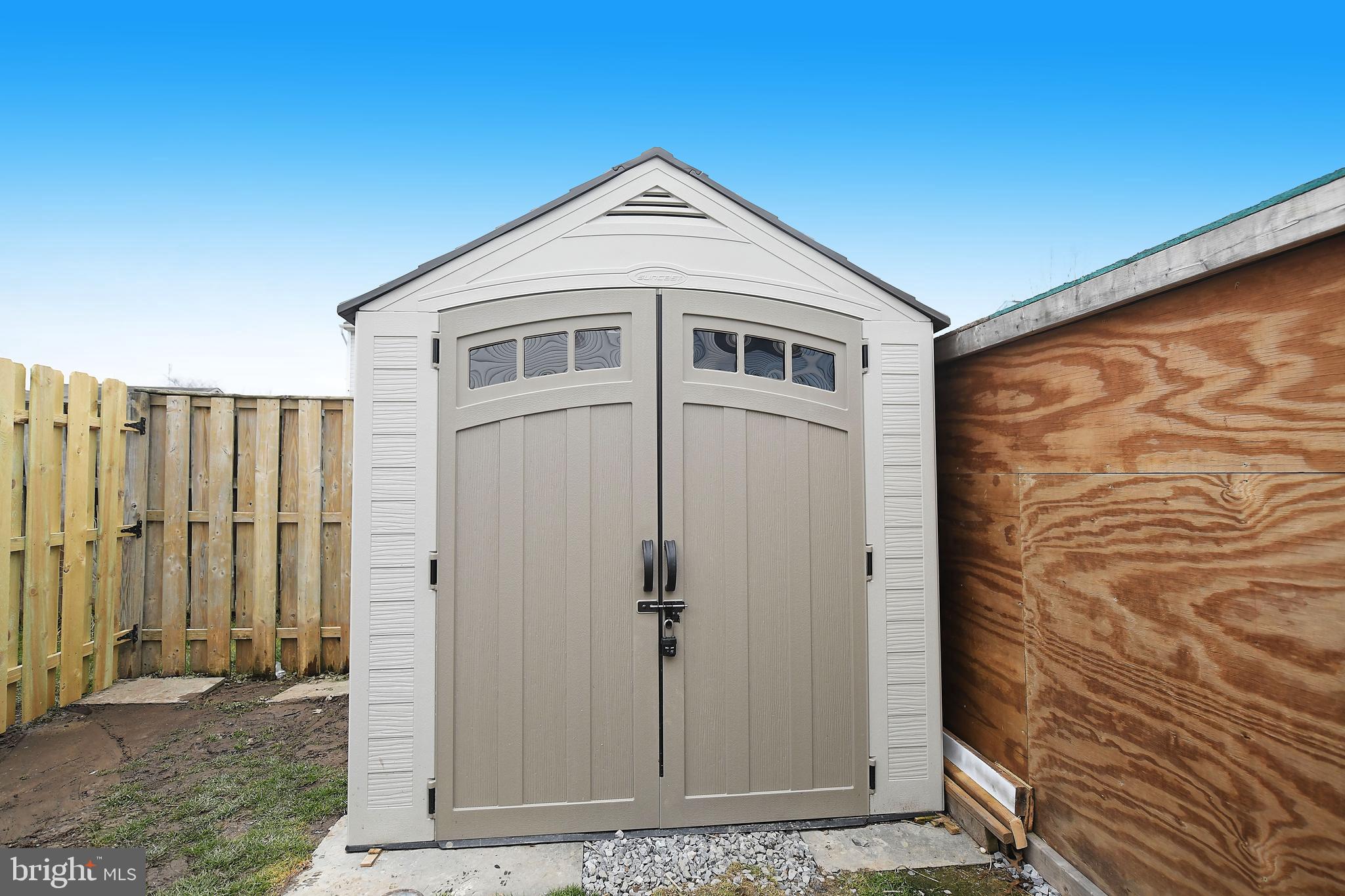 VILLAGE OF PAWNEE - Residential