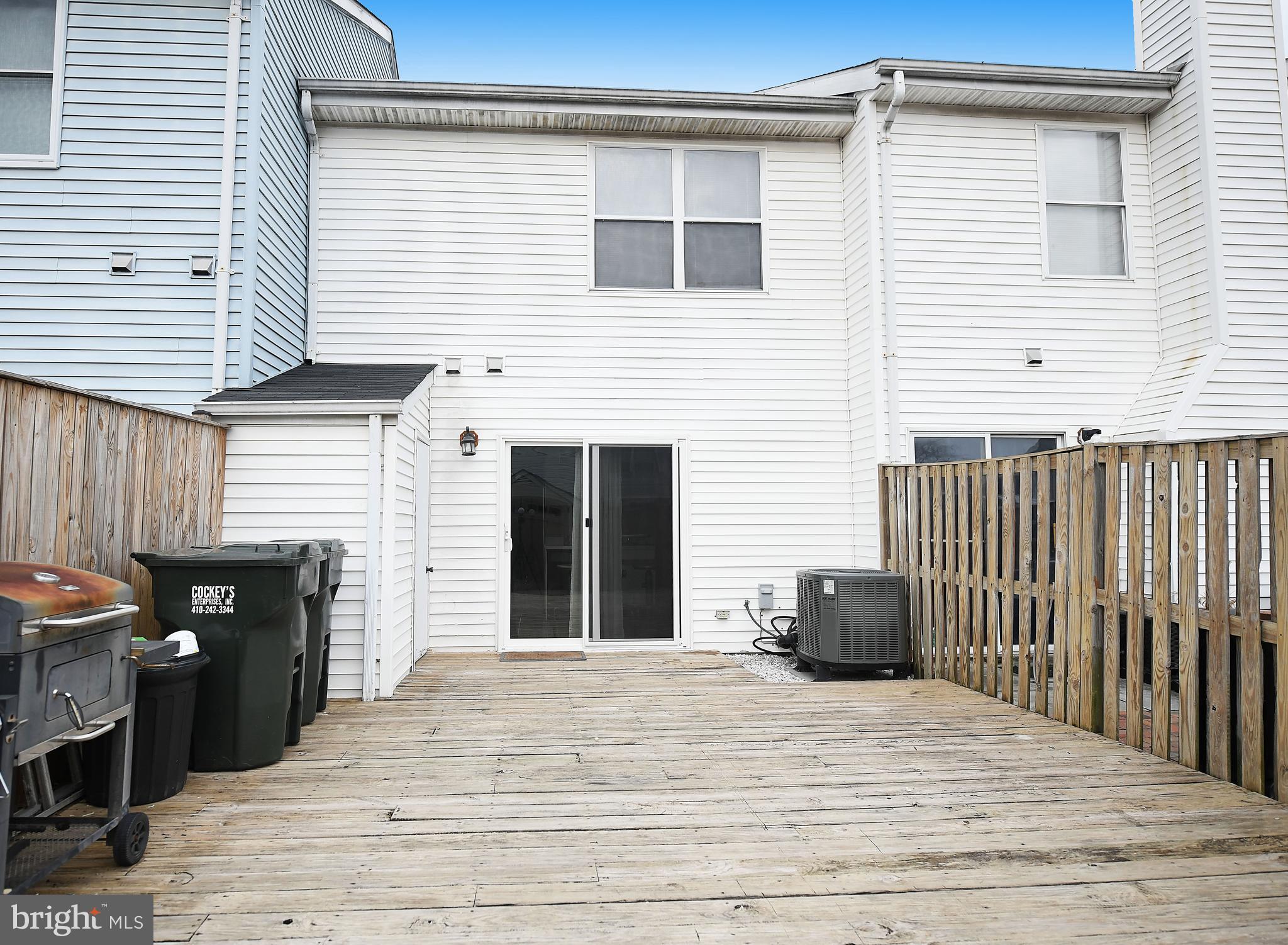 VILLAGE OF PAWNEE - Residential