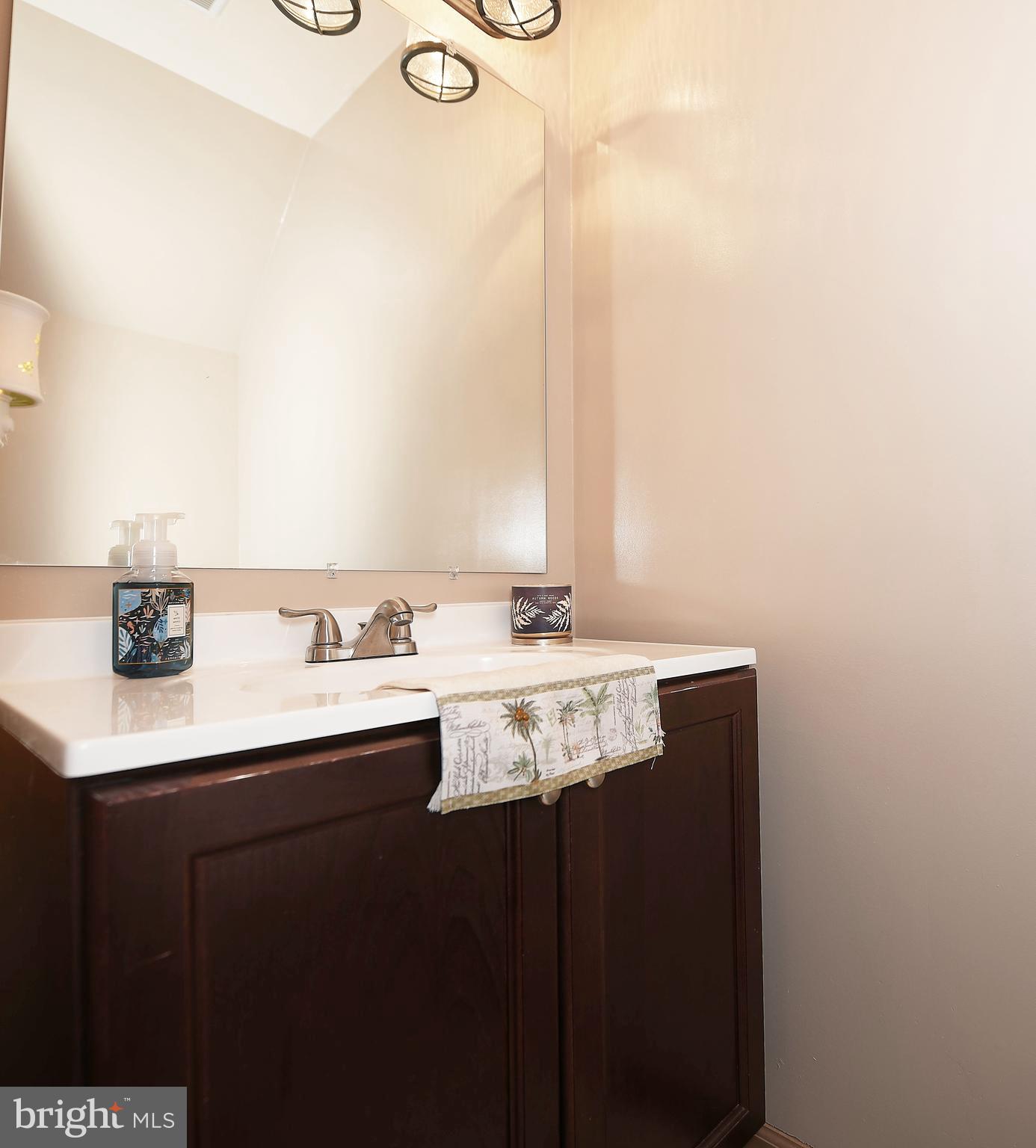 VILLAGE OF PAWNEE - Residential