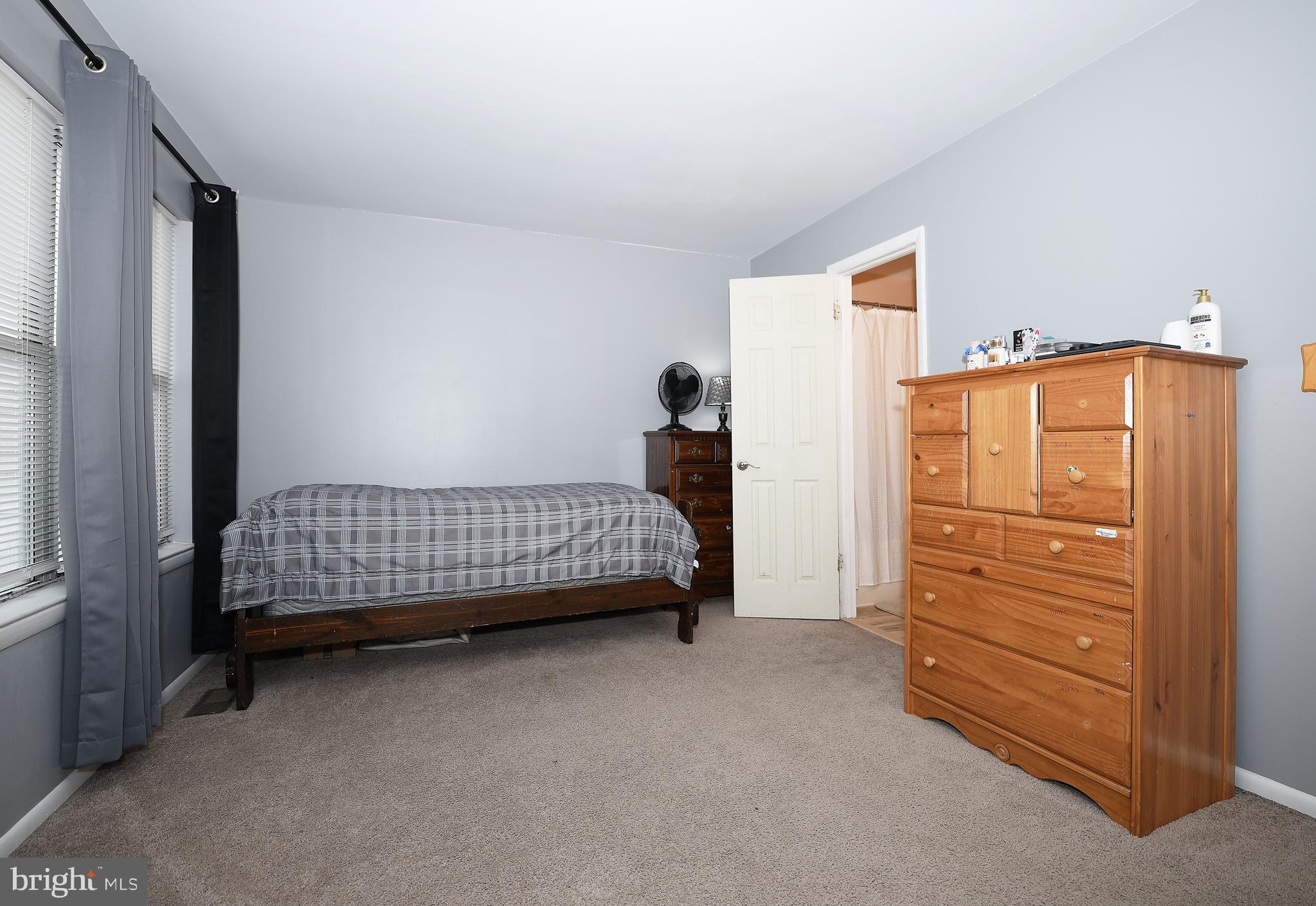 VILLAGE OF PAWNEE - Residential