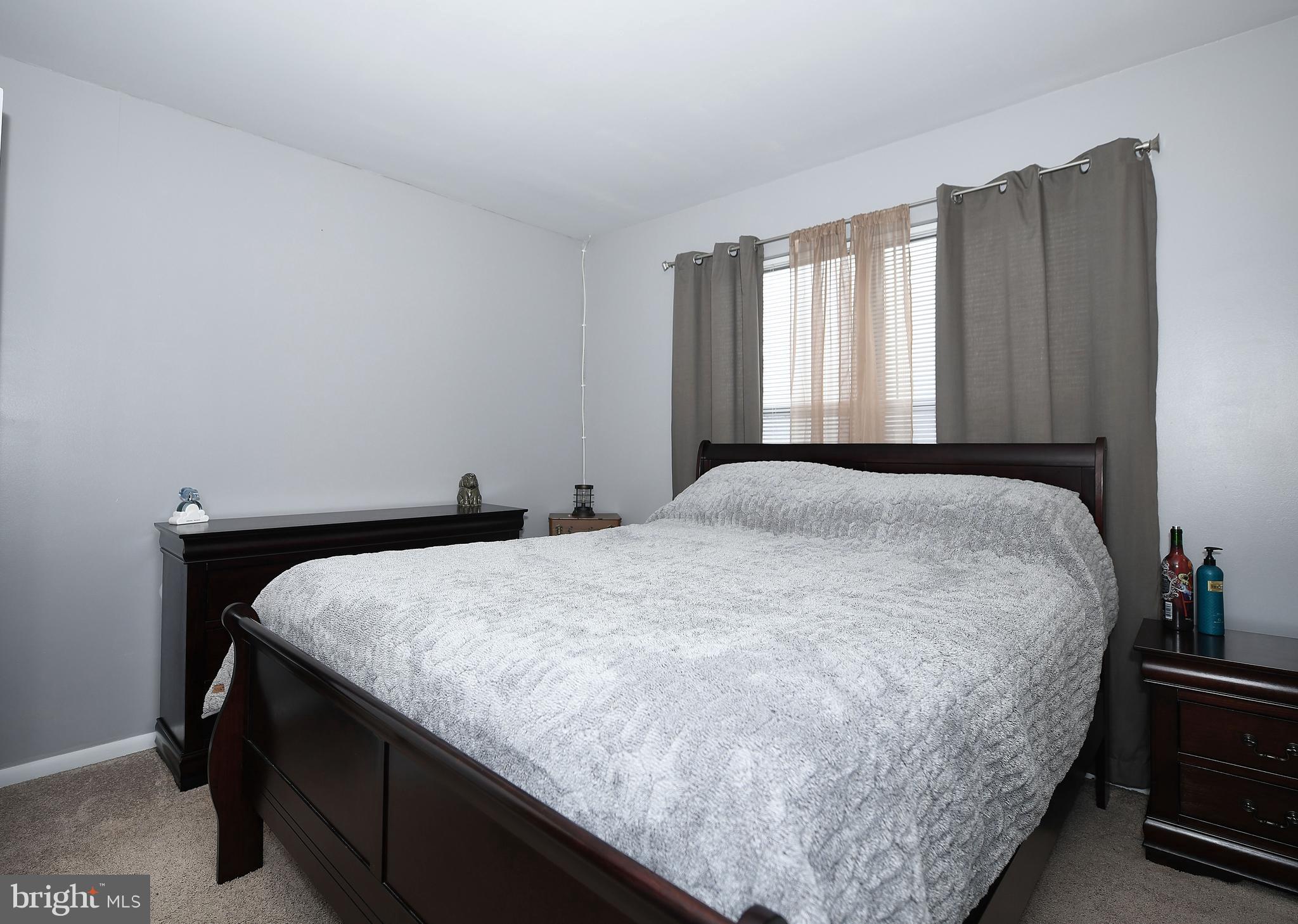 VILLAGE OF PAWNEE - Residential