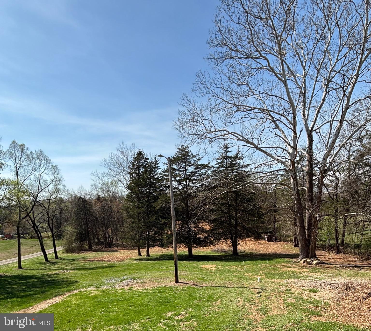 2502 tract 2 HOLLY SPRINGS DR.